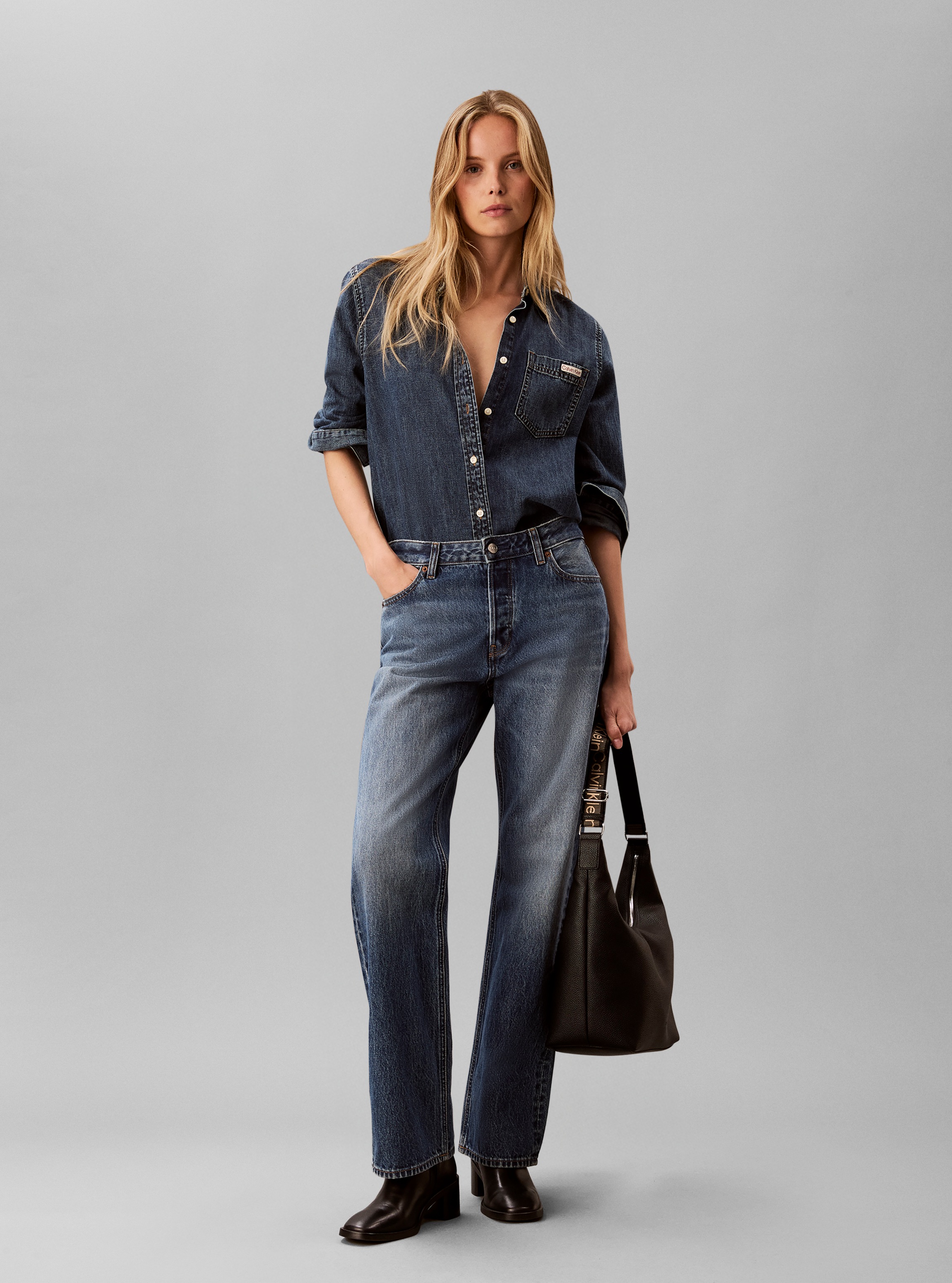 Calvin Klein Schultertasche »WEBBING STRAP MD SHOULDER BAG« Umhängetasche, Beuteltasche, Hobo, Logoschriftzug am Schulterriemen