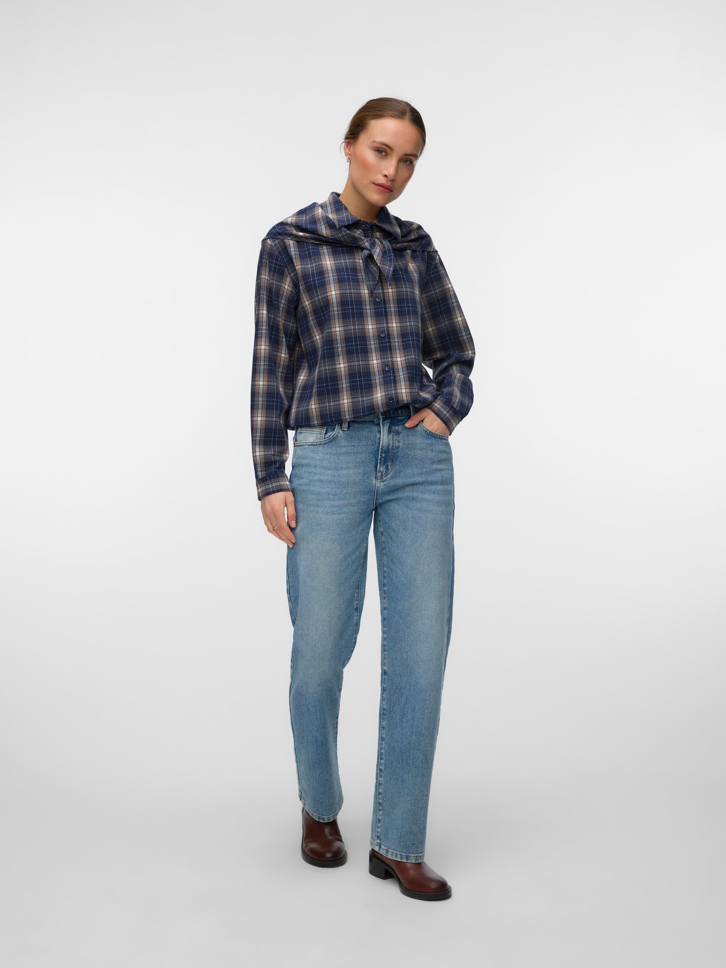 Vero Moda Straight-Jeans »VMALLISON MR STRAIGHT DNM JEANS SI3100« Baumwollmischung, straight fit