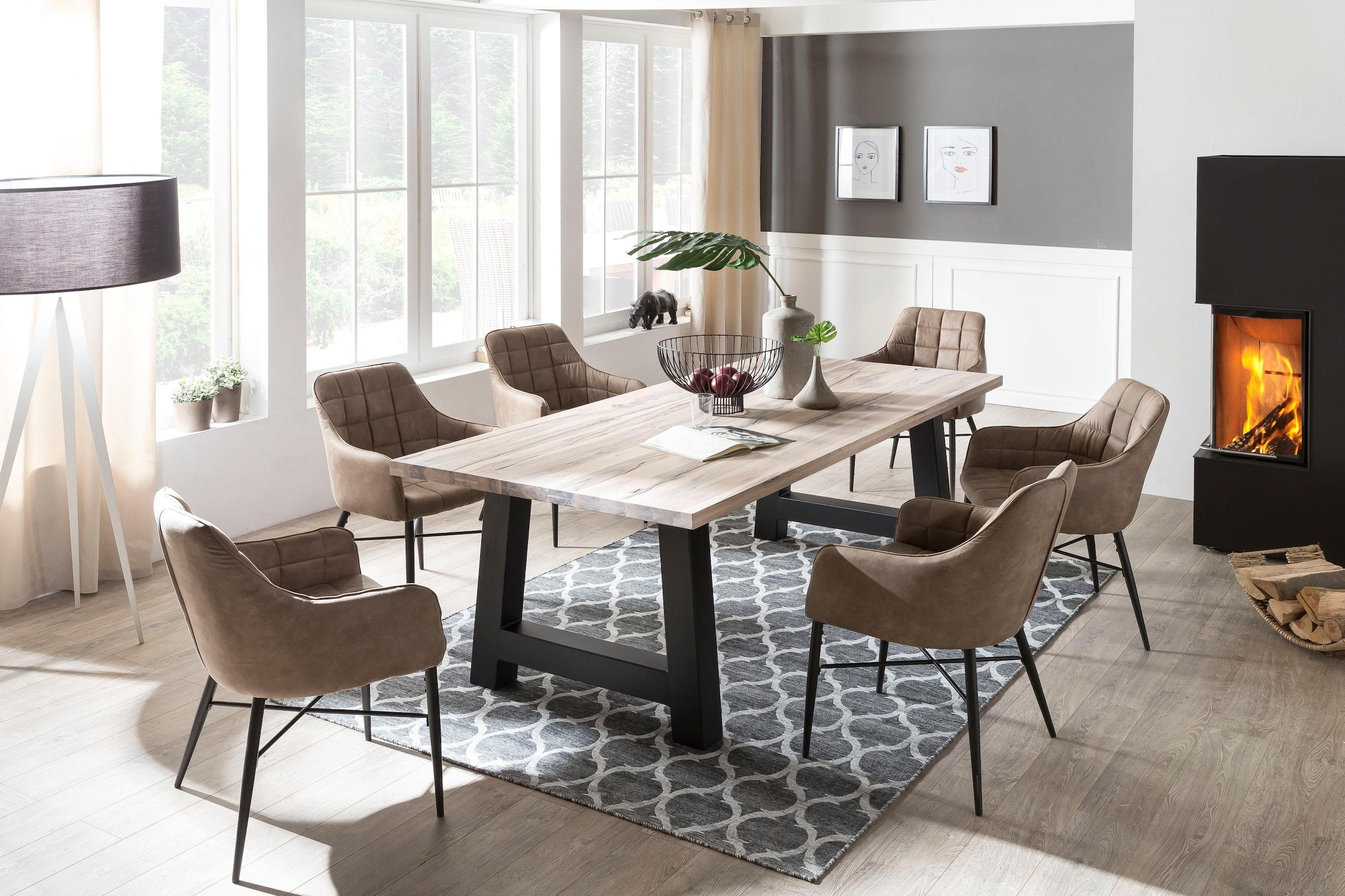 Home affaire Esstisch »New York«, Balkeneiche massiv mit ausdrucksstarker Holzoptik