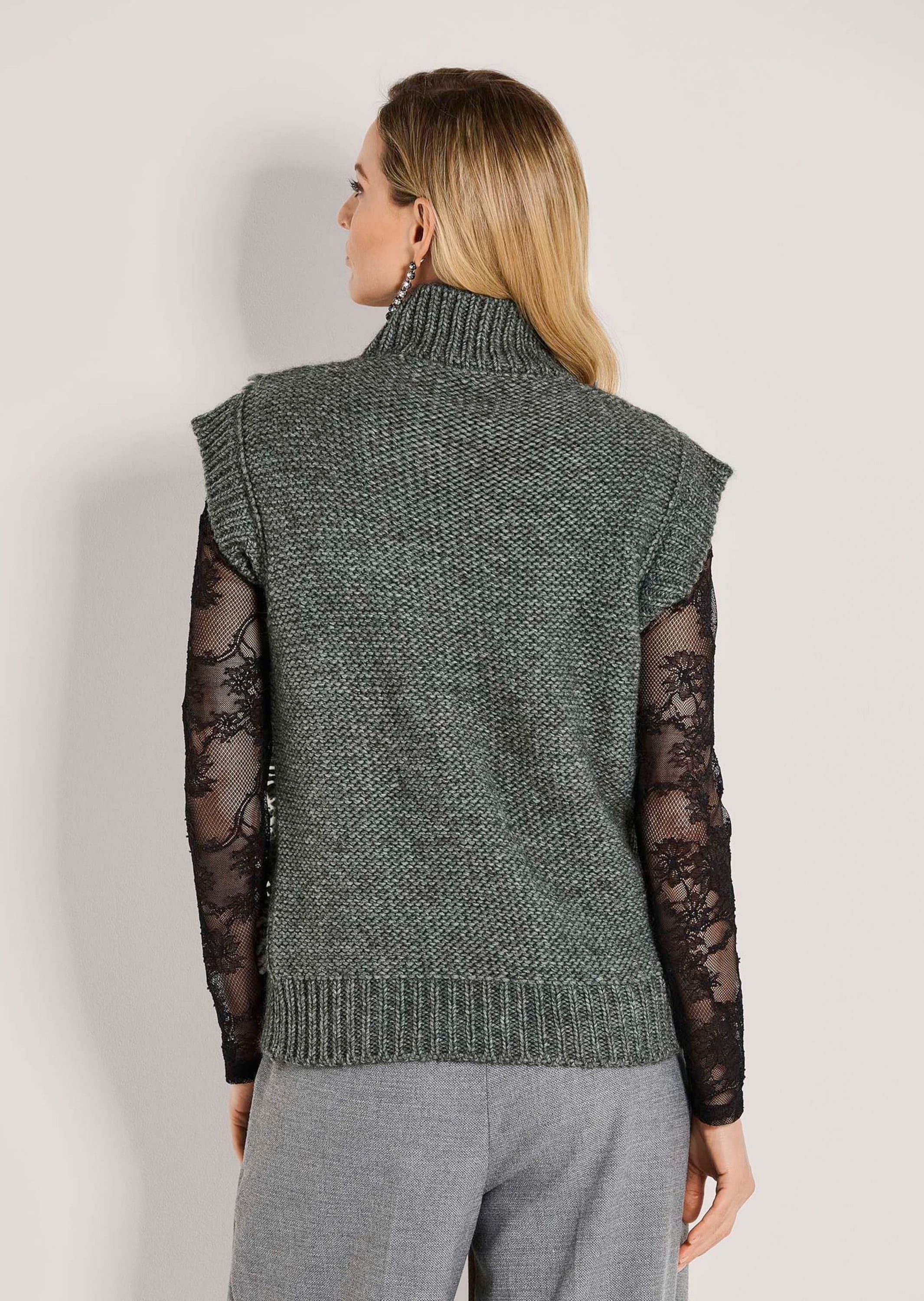 MADELEINE Pullunder »Pullunder Moderner Fransenstrick mit Stehkragen« fancy Fransenstrick