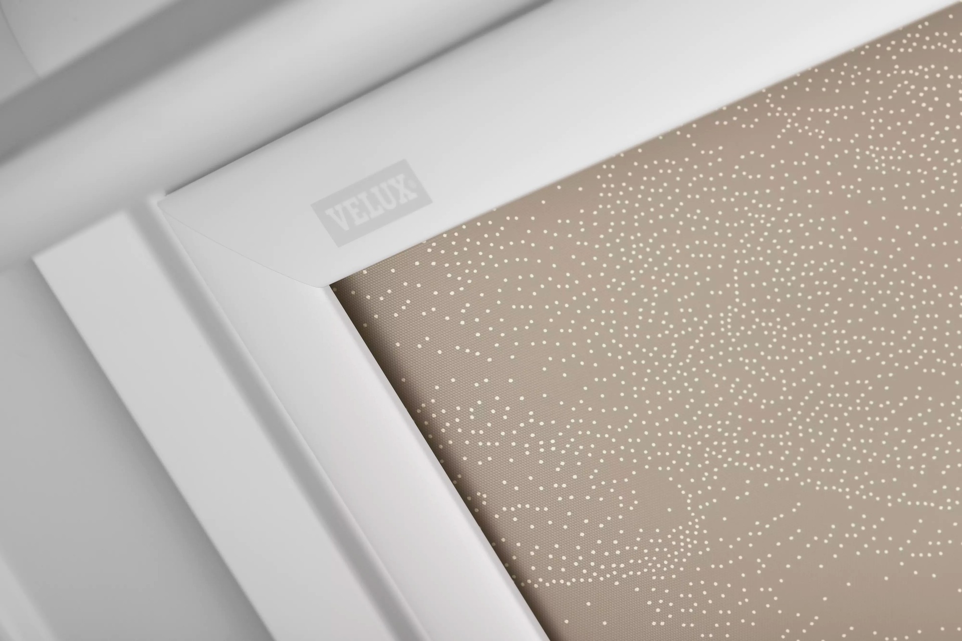 VELUX Verdunklungsrollo »DKL 4579SWL« verdunkelnd ohne Bohren in Führungsschienen weiße Führungsschienen & Griffleiste