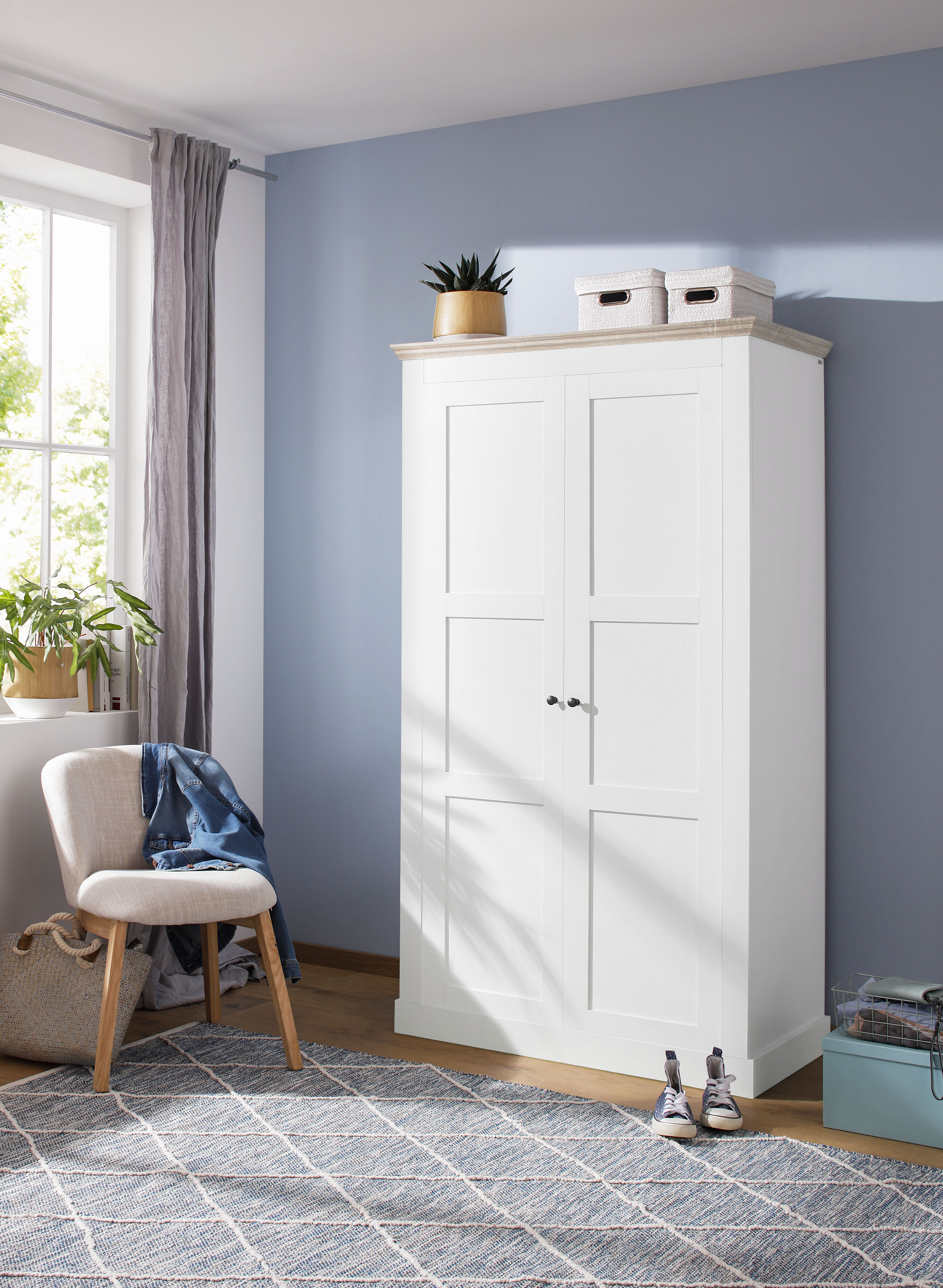 Home affaire Kleiderschrank Clonmel, mit Einlegeboden und Kleiderstange hinter die Türen, in verschiedenen Farbvarianten erhältlich, Höhe 180 cm