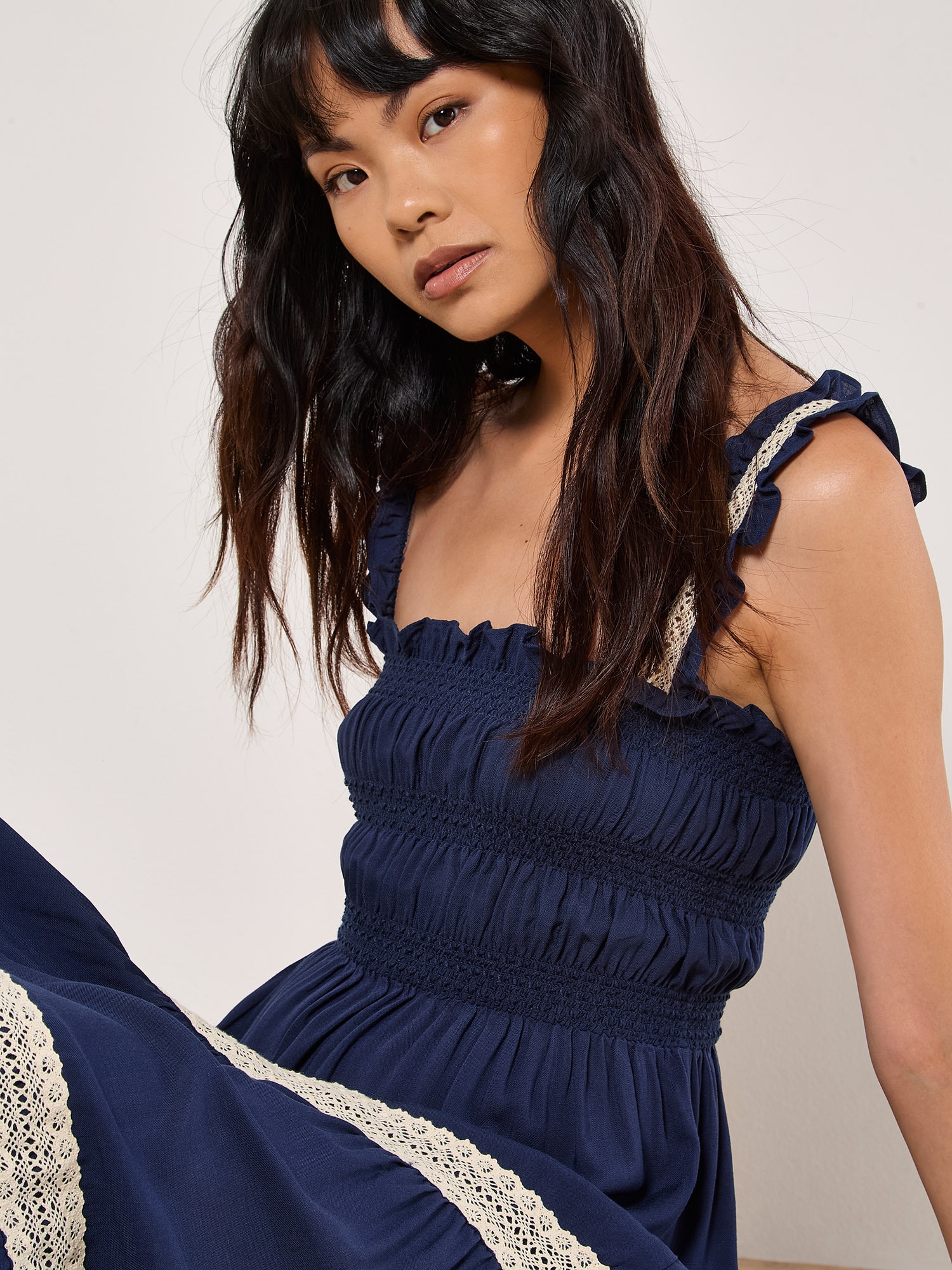 Apricot Spitzenkleid »Maxikleid« mit Smokdetails
