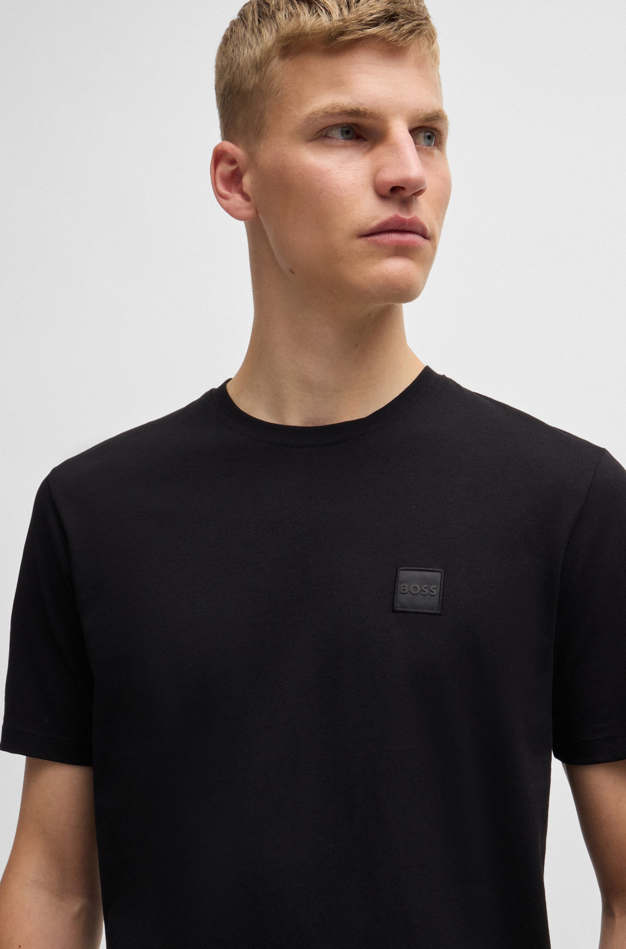 Thumbnail - BOSS ORANGE T-Shirt "Tales" mit BOSS Stickerei auf der Brust