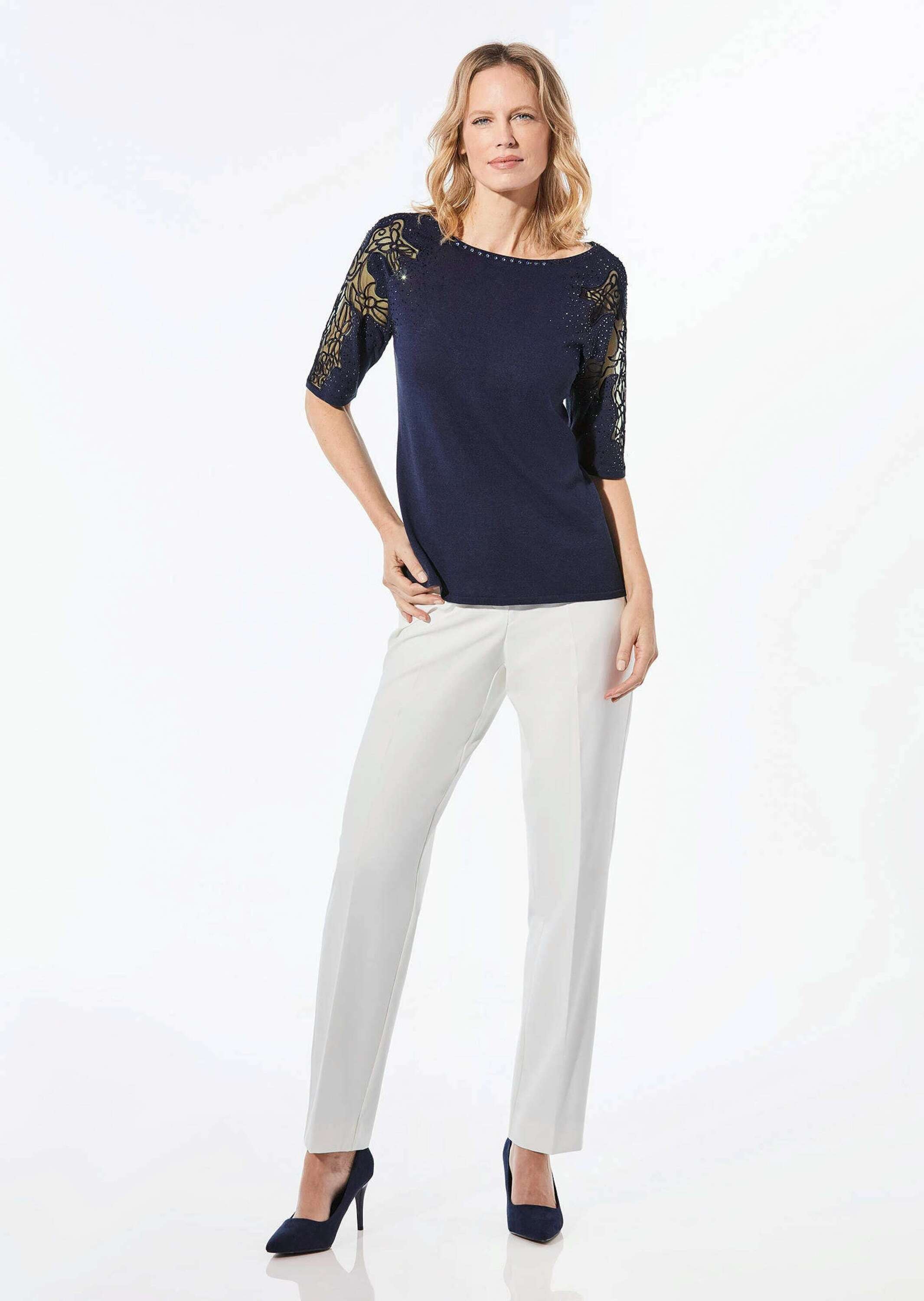 GOLDNER Rundhalspullover »Kurzgröße Pullover mit Spitzeneinsätzen und Glanzsteinchen«