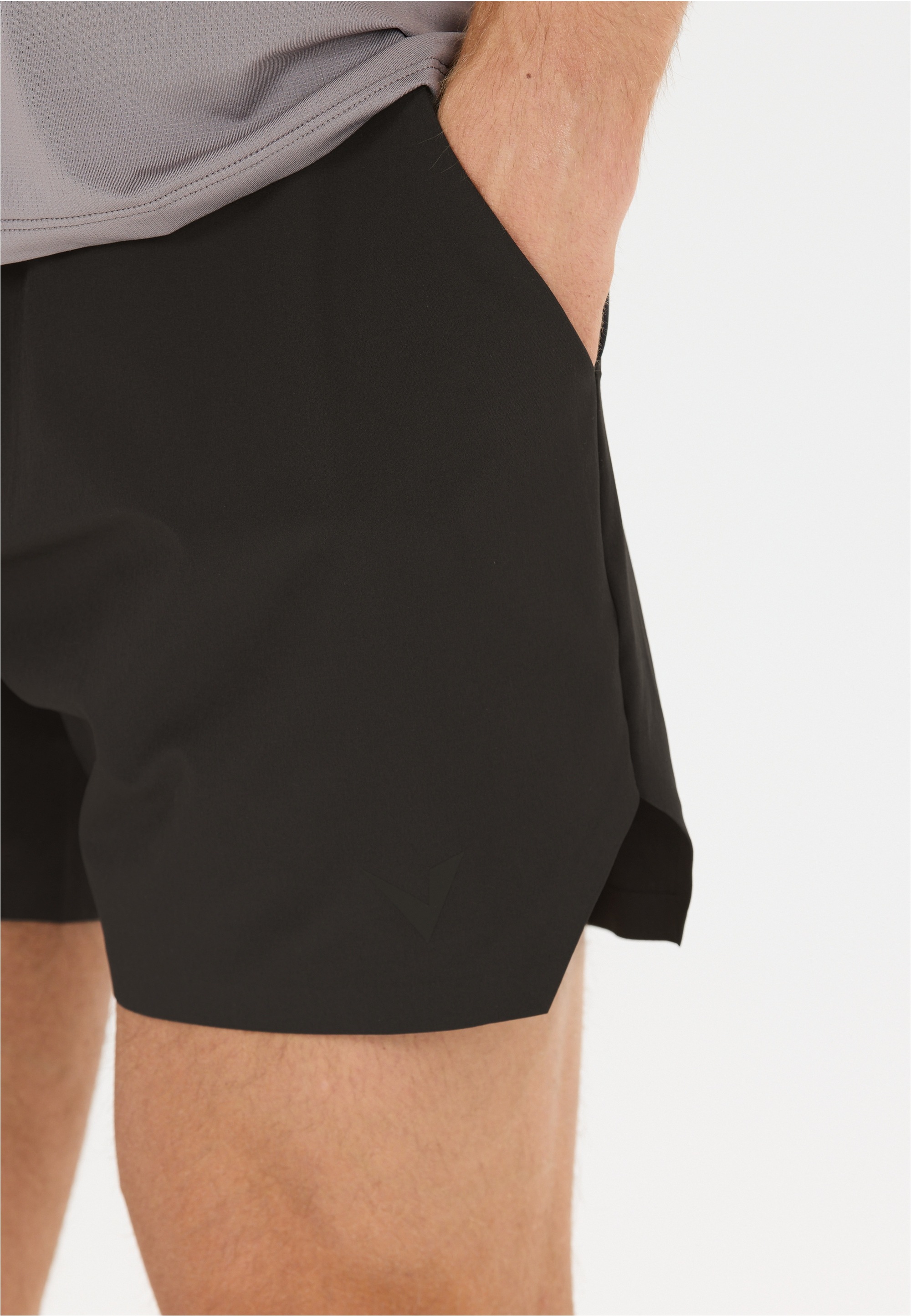 Virtus Shorts »Berk V2«  atmungsaktiv