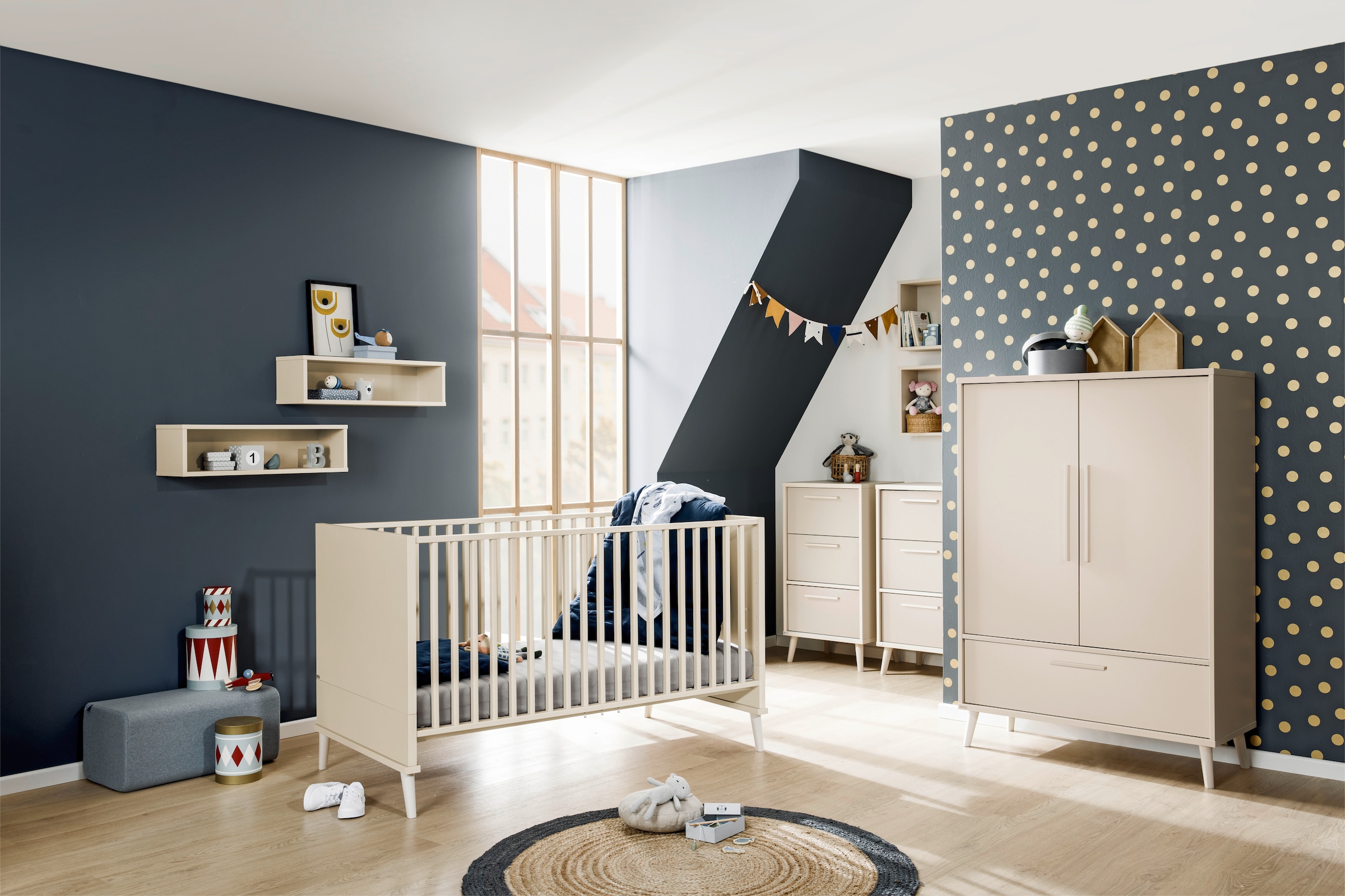 PAIDI Babybett »EEFJE 70x140cm in Beige, umbaubares Kinderbett mit Massivholz« Gitterbett 4-fach höhenverstellbar, entnehmbare Sprossen, Juniorbett