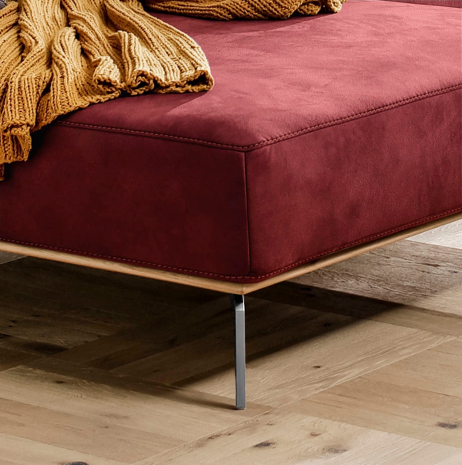 W.SCHILLIG Ecksofa »run, Designsofa, bequem, L-Form«, mit elegantem Holzsockel, Füße in Chrom glänzend, Breite 299 cm