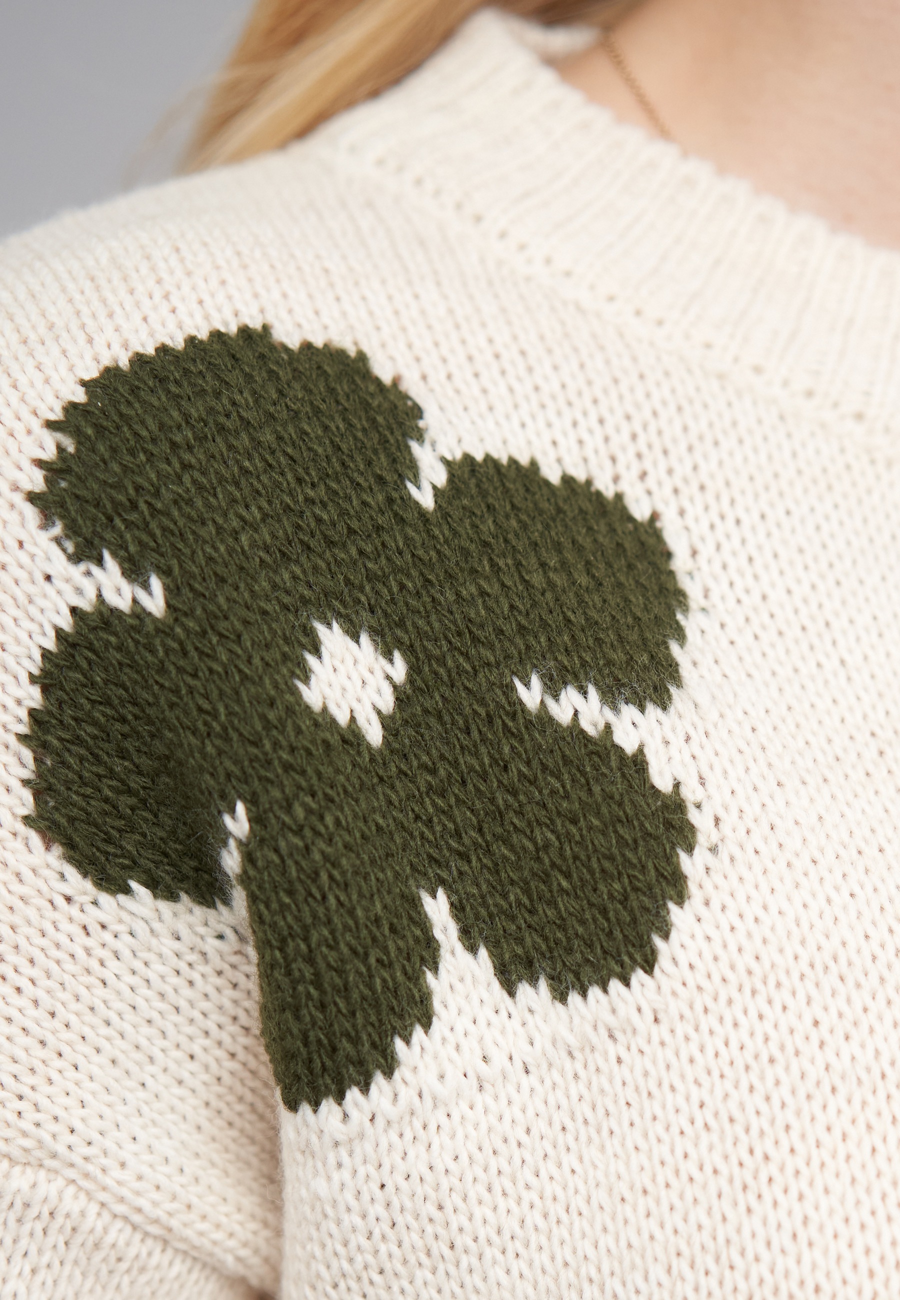 CLOUD 5IVE Fleecepullover »CLOUD 5IVE Cloud 5ive Crewneck Knit Sweater with Flowers«
