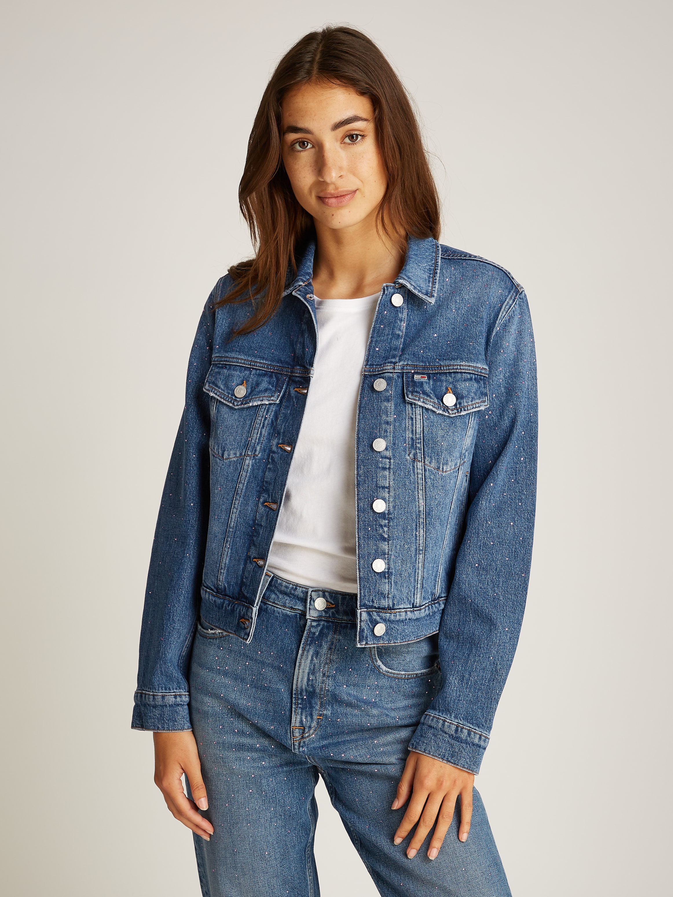 Tommy Jeans Jeansjacke "CLASSIC TRUCKER JACKET AI6136", mit typischen Truck günstig online kaufen