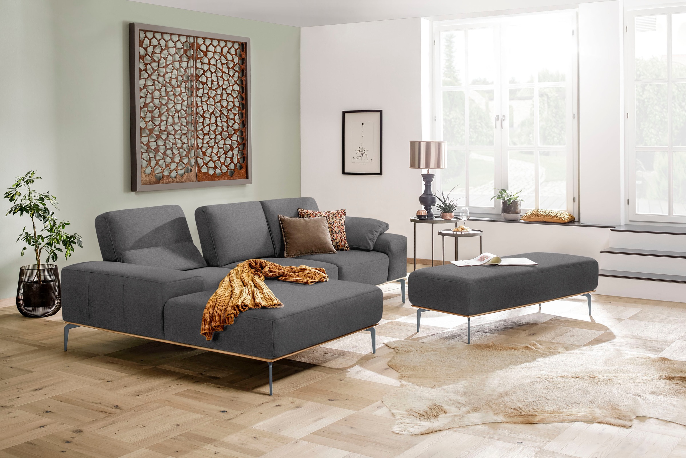 W.SCHILLIG Ecksofa »run, Designsofa mit tollem Sitzkomfort, bequem, L-Form«, mit elegantem Holzsockel, Füße in Silber matt, Breite 279 cm