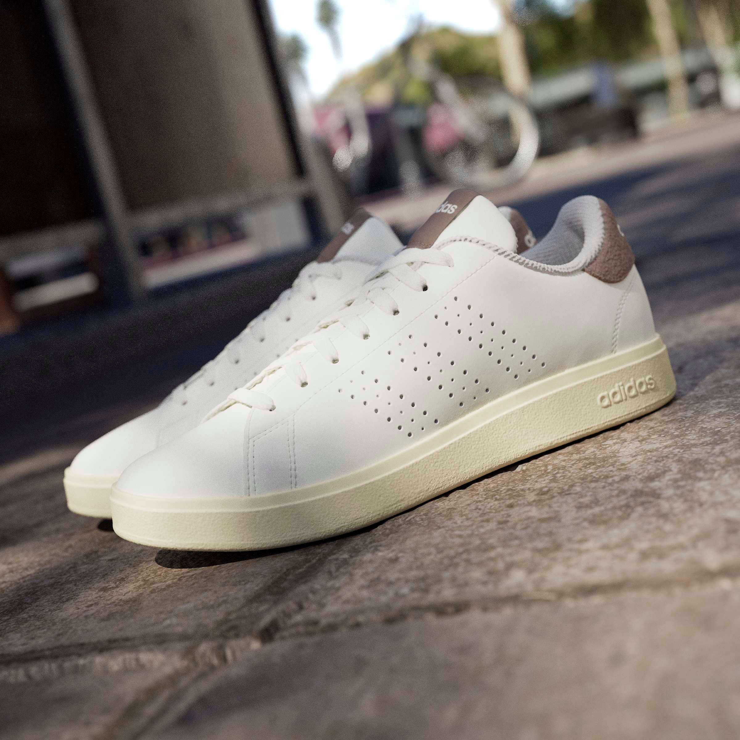 adidas Sportswear Sneaker »ADVANTAGE BASE 2.0«  inspiriert vom Design des adidas stan smith