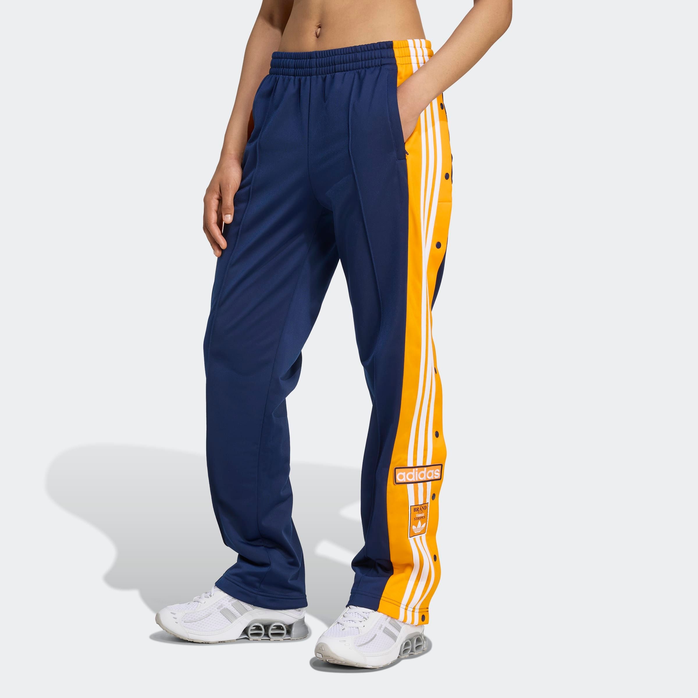 adidas Originals Sporthose "ADIBREAK PANT", (1 tlg.), Knopfhose, Knopfleist günstig online kaufen