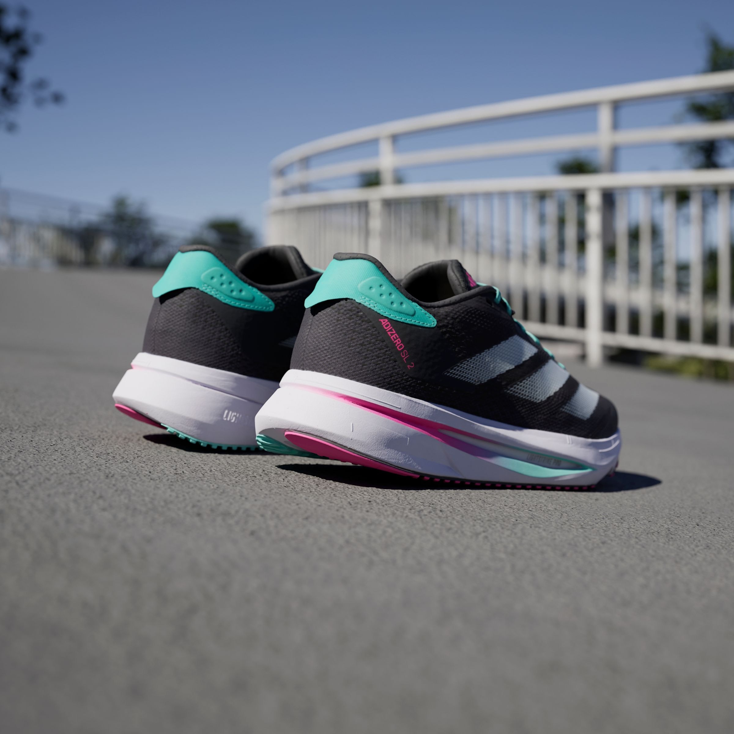 adidas Performance Laufschuh »ADIZERO SL2«