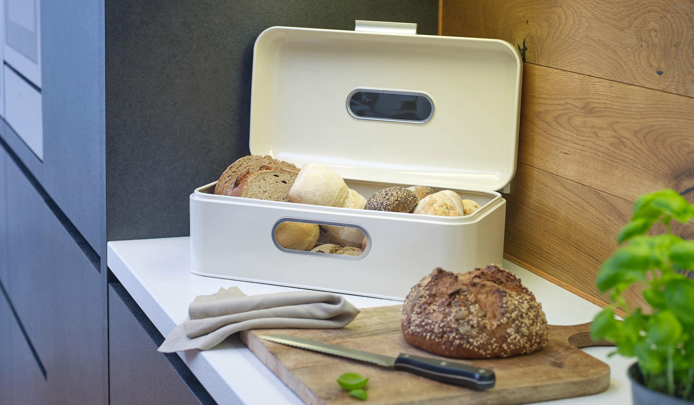 ECHTWERK Brotkasten »Retro«, (1 tlg.), Brotaufbewahrung, Brotkorb, Brotbox mit zwei praktischen Sichtfenstern