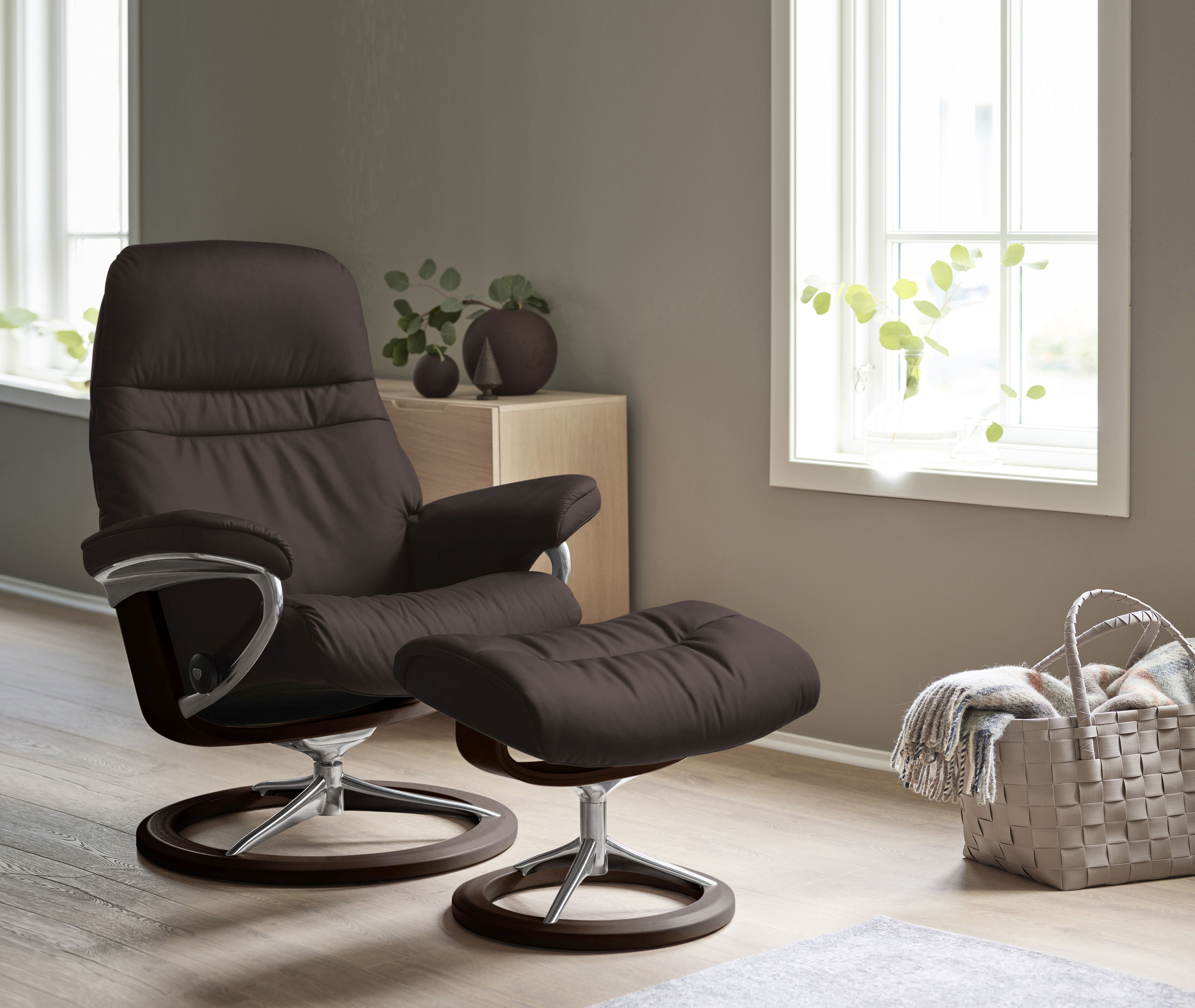 Stressless Relaxsessel "Sunrise" Relaxsessel mit Hocker, mit Signature Base, Größe S, Gestell Braun