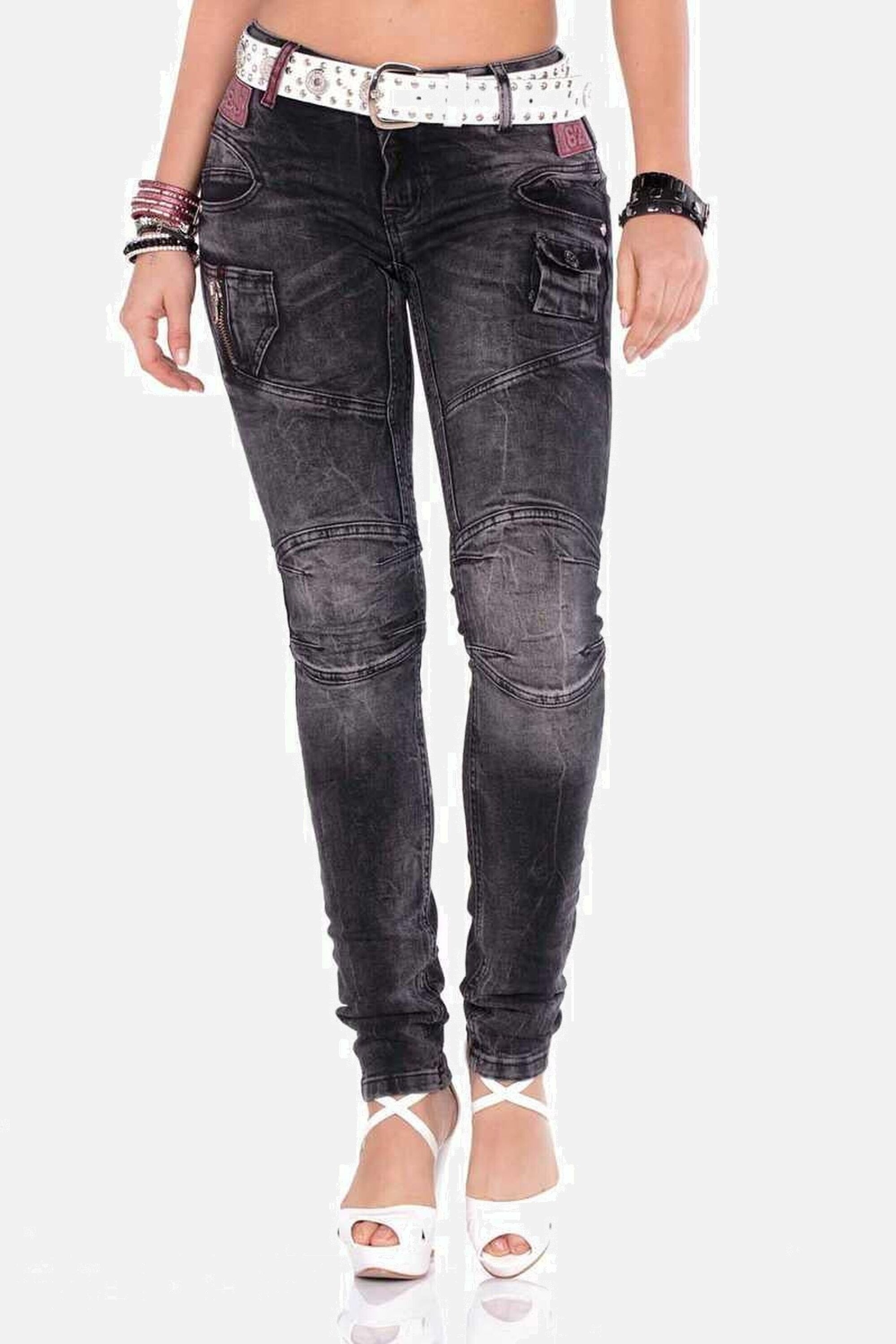 Cipo & Baxx Slim-fit-Jeans »Jeans«, mit modischen Ziernähten, WD358