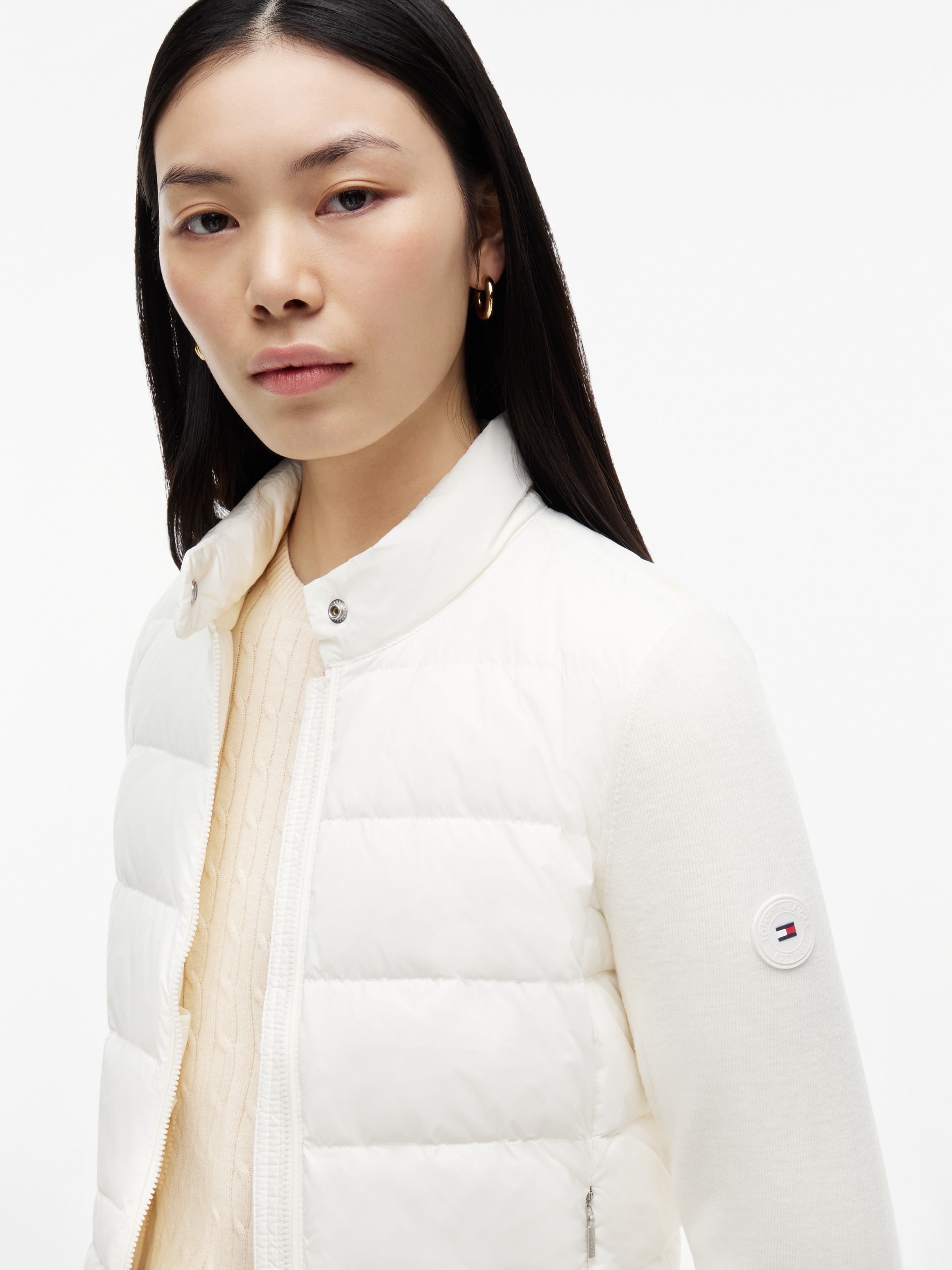 Tommy Hilfiger Daunenjacke »LW DOWN KNIT MIX JACKET« ohne Kapuze Stehkragen, Materialmix mit Steppqualität