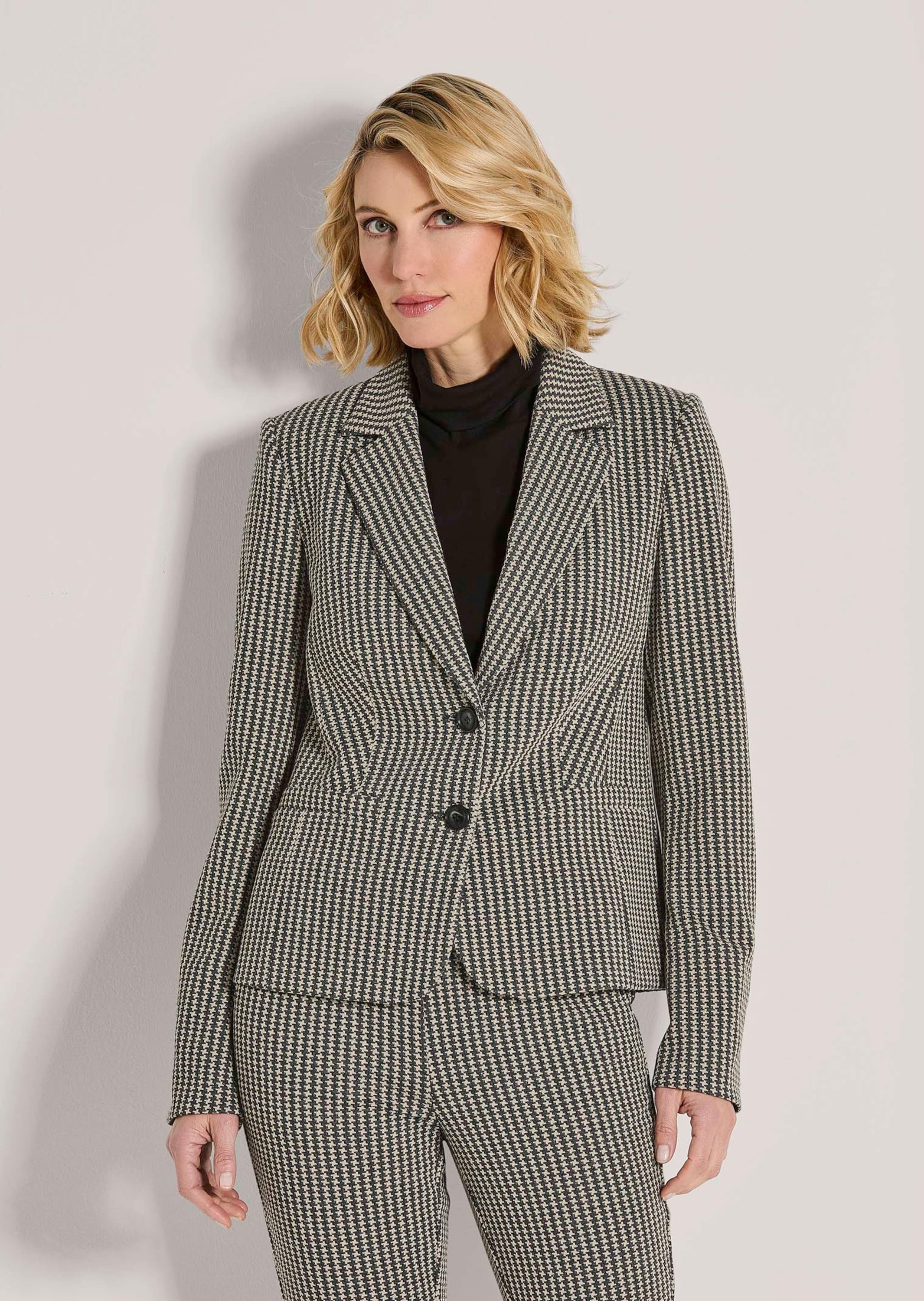 MADELEINE Jerseyblazer Einreiher Weiß 36 2
