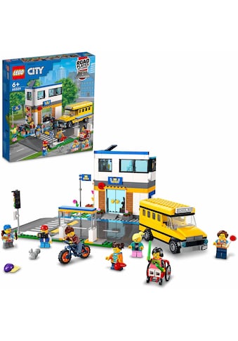 LEGO® Konstruktionsspielsteine »Schule mit Schulbus (60329), LEGO® City«, (433 St.) kaufen