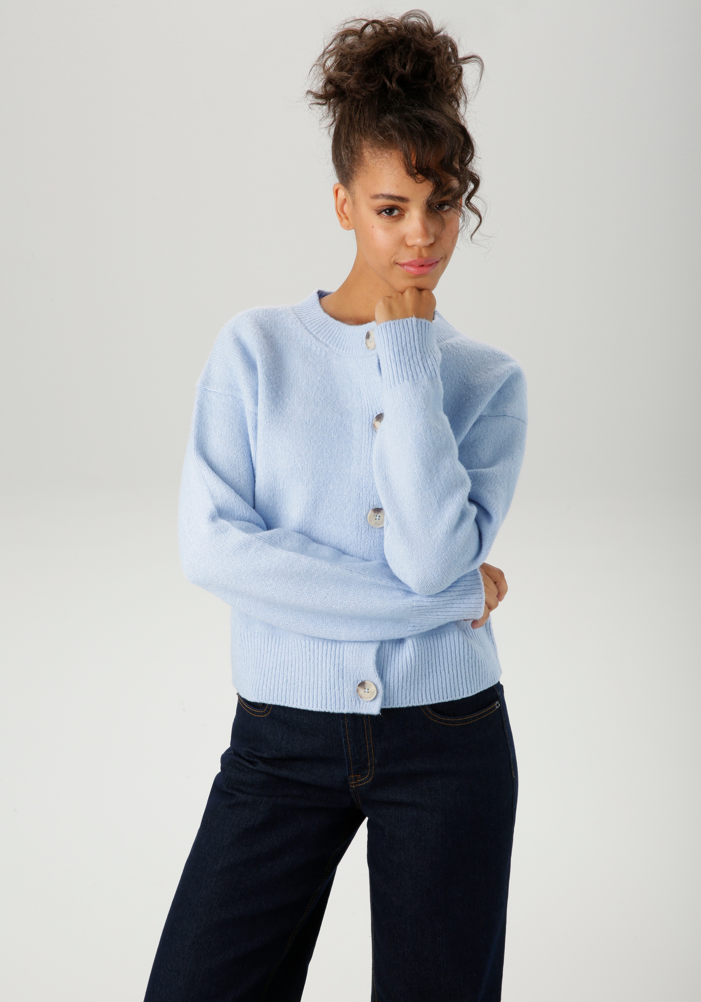 Aniston CASUAL Strickjacke, aus effektvollem Melange-Garn - NEUE KOLLEKTION günstig online kaufen