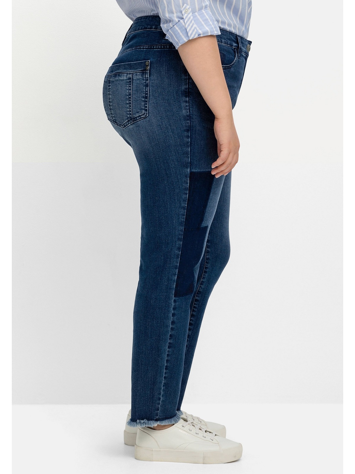Sheego Stretch-Jeans »Große | bestellen und Patch-Optik mit Fransensaum BAUR für Größen«