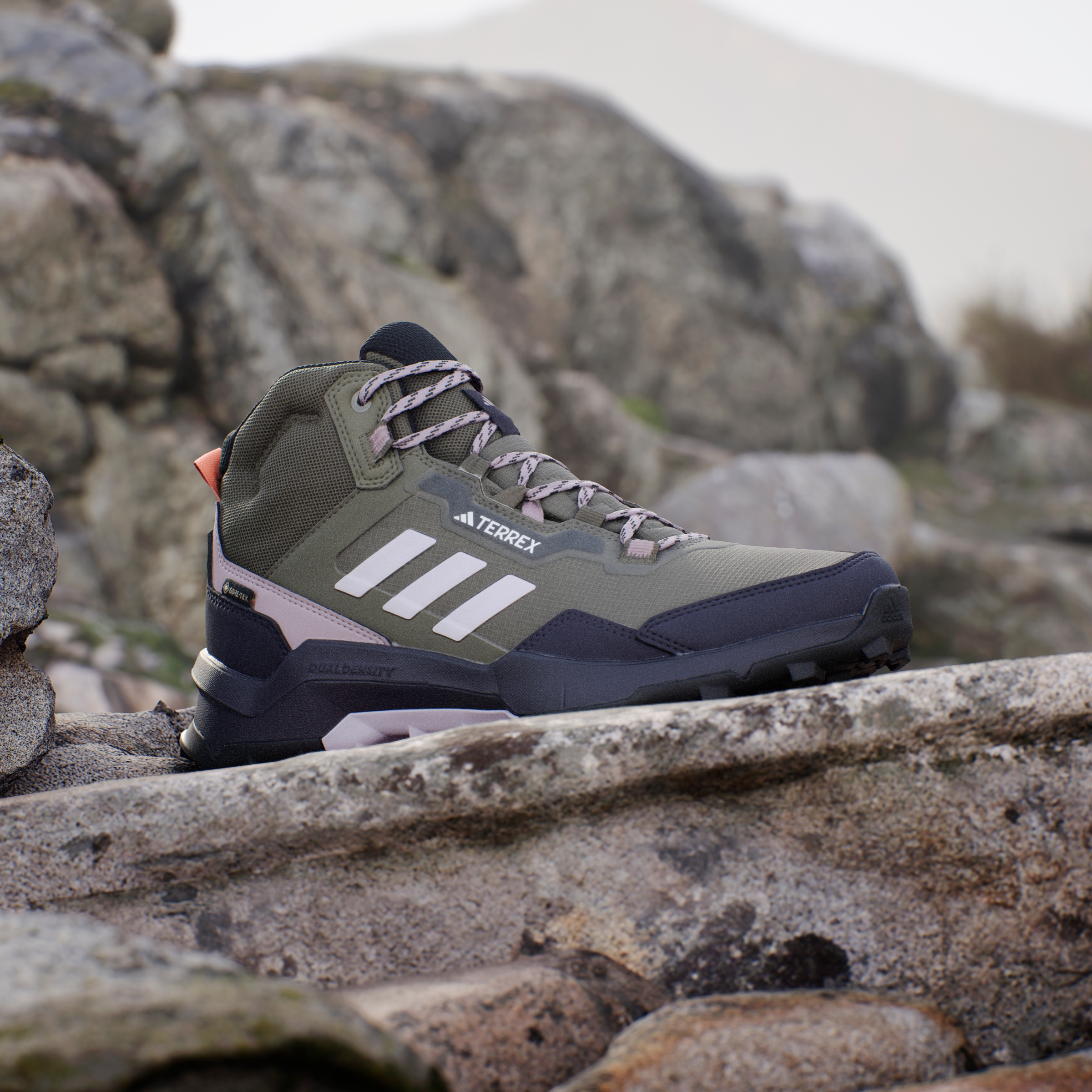 adidas TERREX Wanderschuh »TERREX AX4 MID GORE-TEX«, wasserdicht