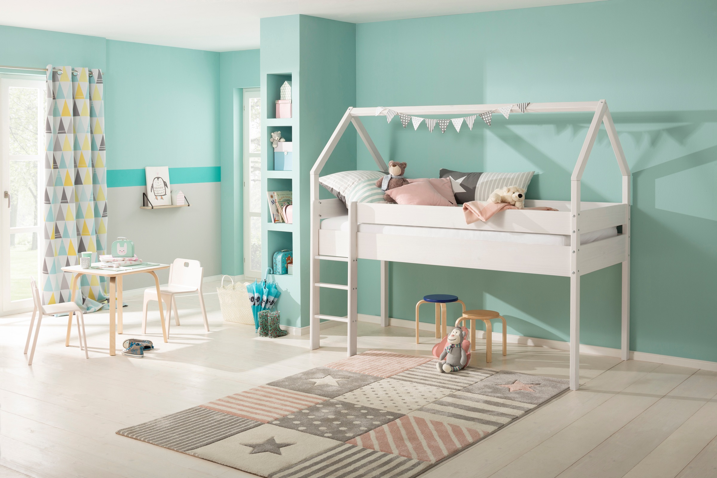 OTTO home Kinderbett "Alpi" aus Kiefernholz, in einer Haus-Optik Form, Lieg günstig online kaufen