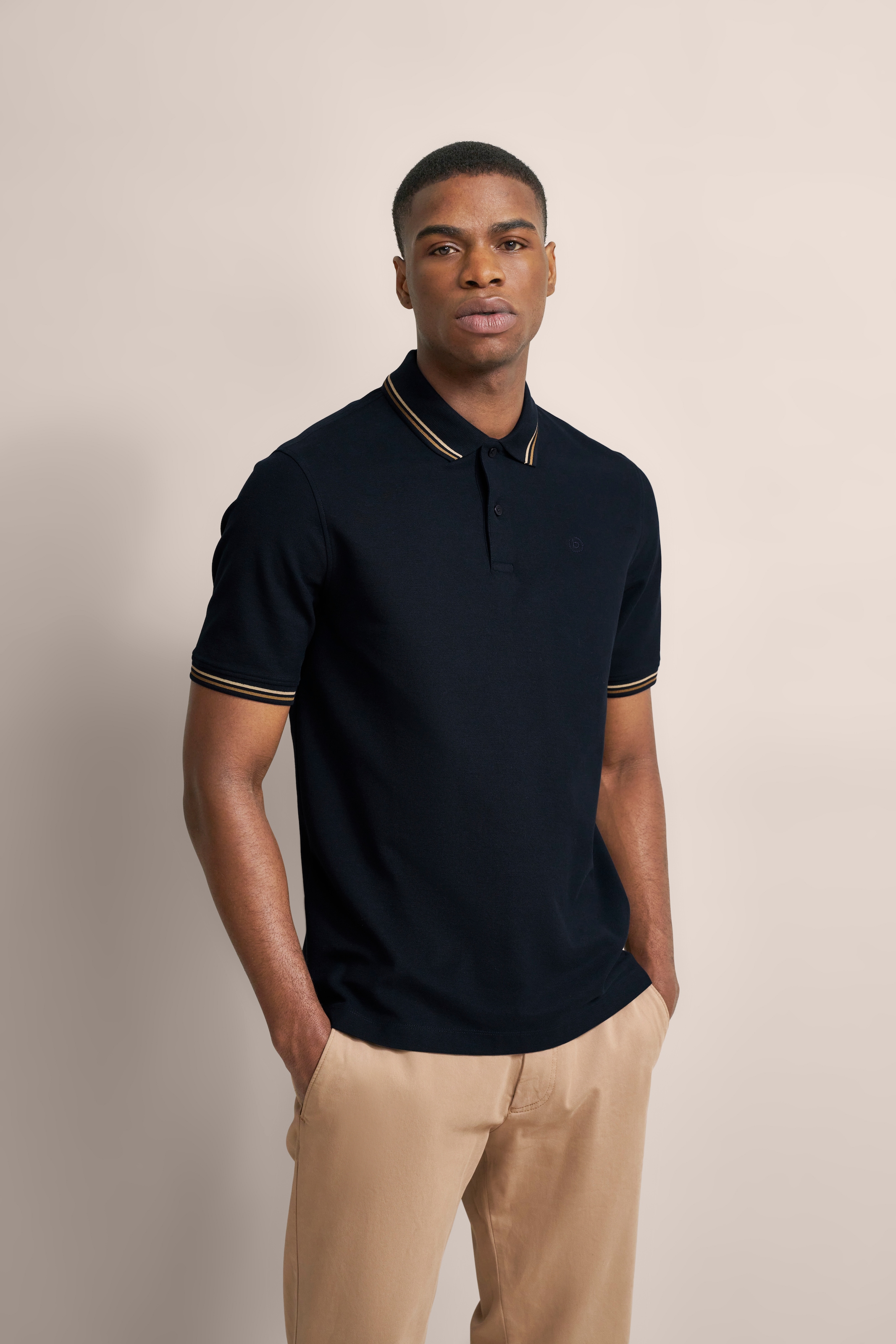 Poloshirt, mit Logostickerei