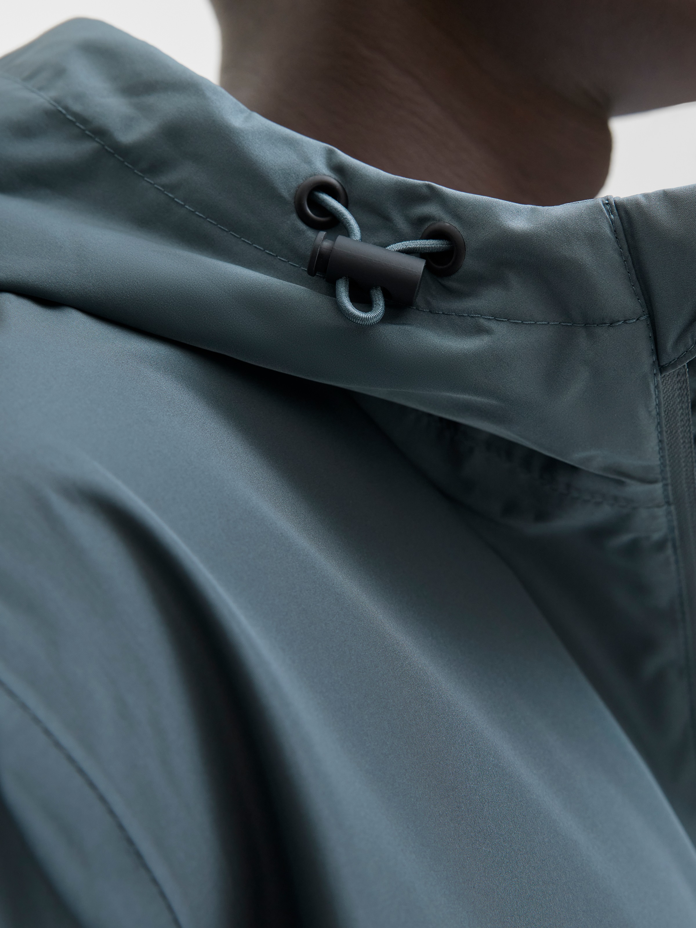 Thumbnail - Jack & Jones Outdoorjacke "JJEFLYNN FUNCTIONAL JACKET NOOS" mit Kapuze mit Kordelzug