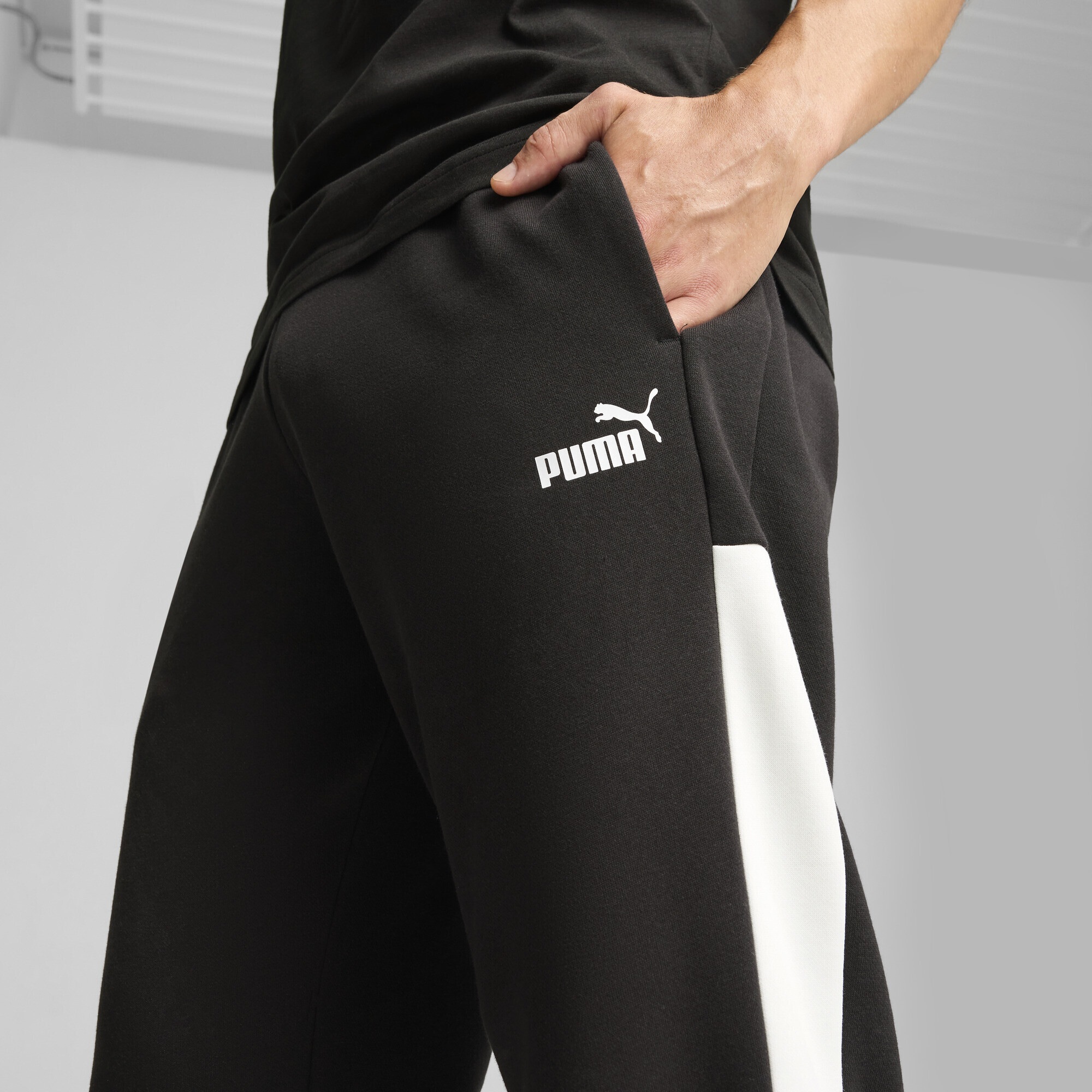 PUMA Sporthose »Around The Block Jogginghose Herren«