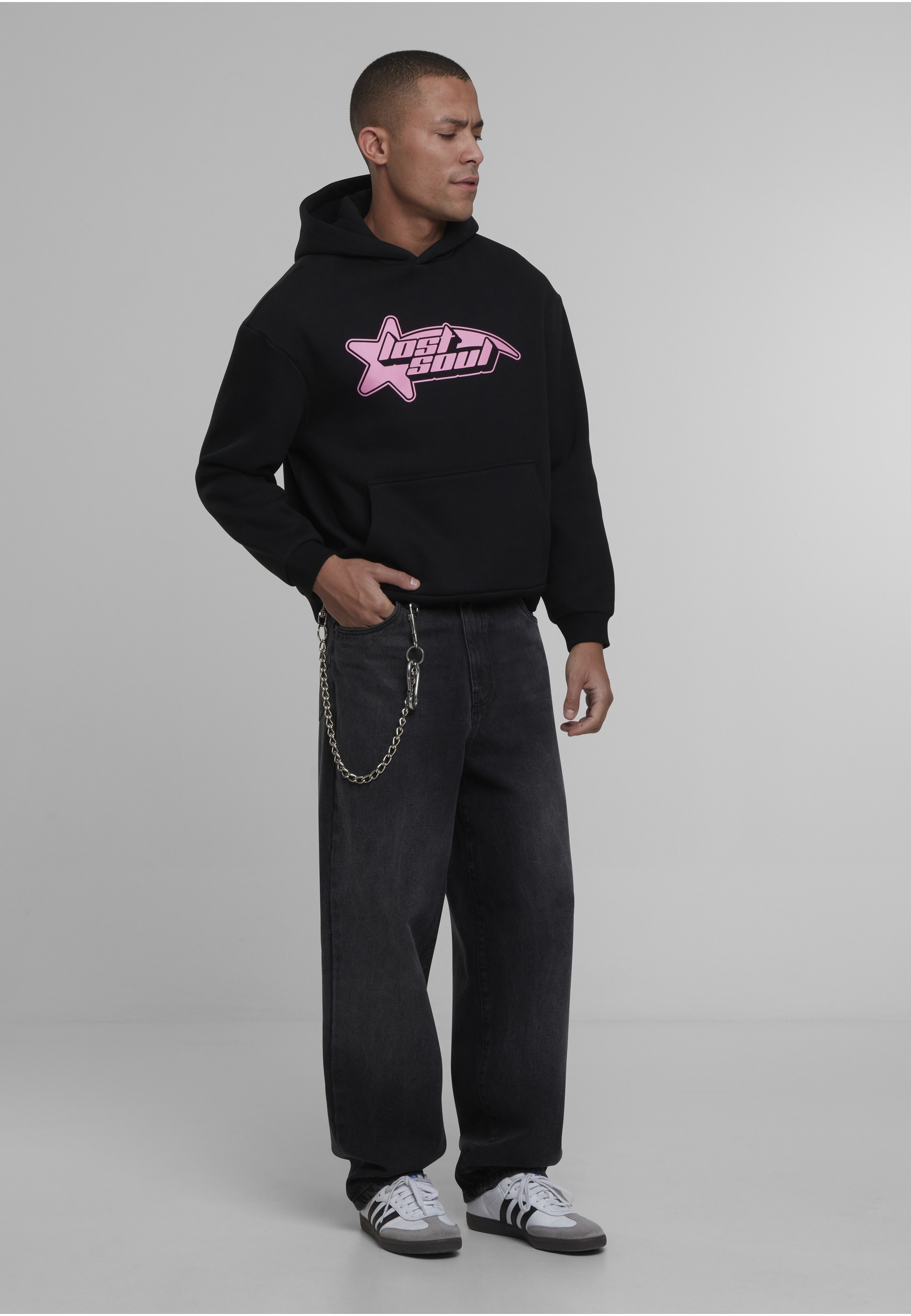 MisterTee Kapuzenpullover »MisterTee Lost Soul Fluffy Hoody« 1 Stk.