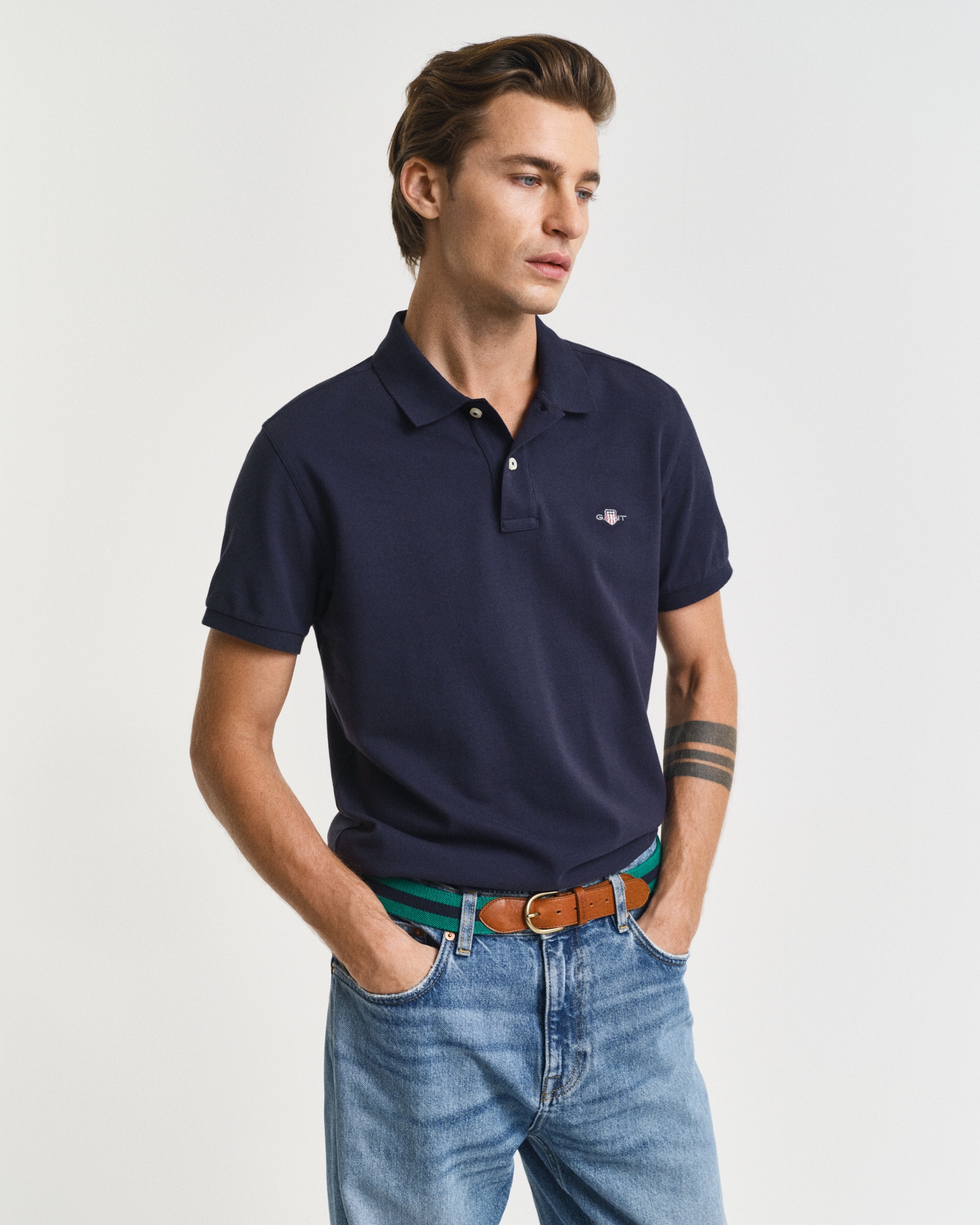 Gant Poloshirt "SLIM SHIELD SS PIQUE POLO", mit Logostickerei auf der Brust günstig online kaufen