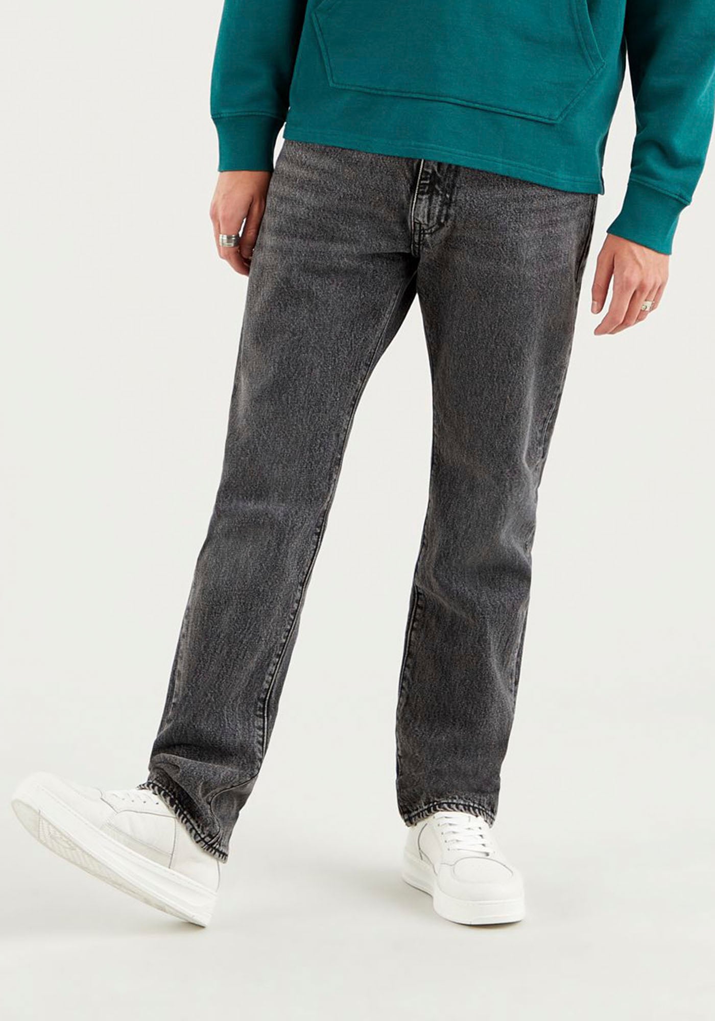 Levi's® Straight-Jeans 551Z AUTHENTIC mit Lederbadge günstig online kaufen