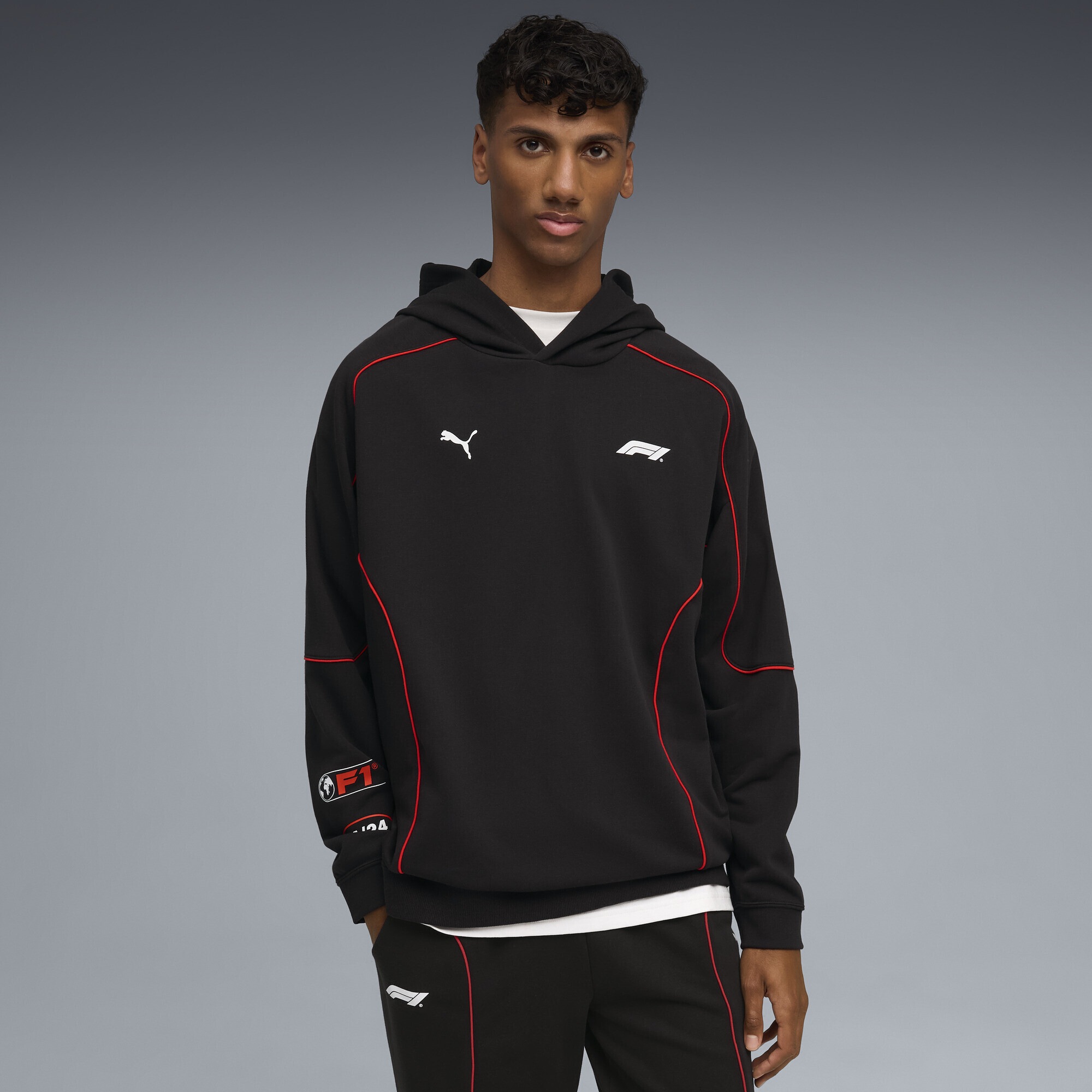 PUMA Hoodie "F1 Relaxed Graphic Hoodie Herren" günstig online kaufen