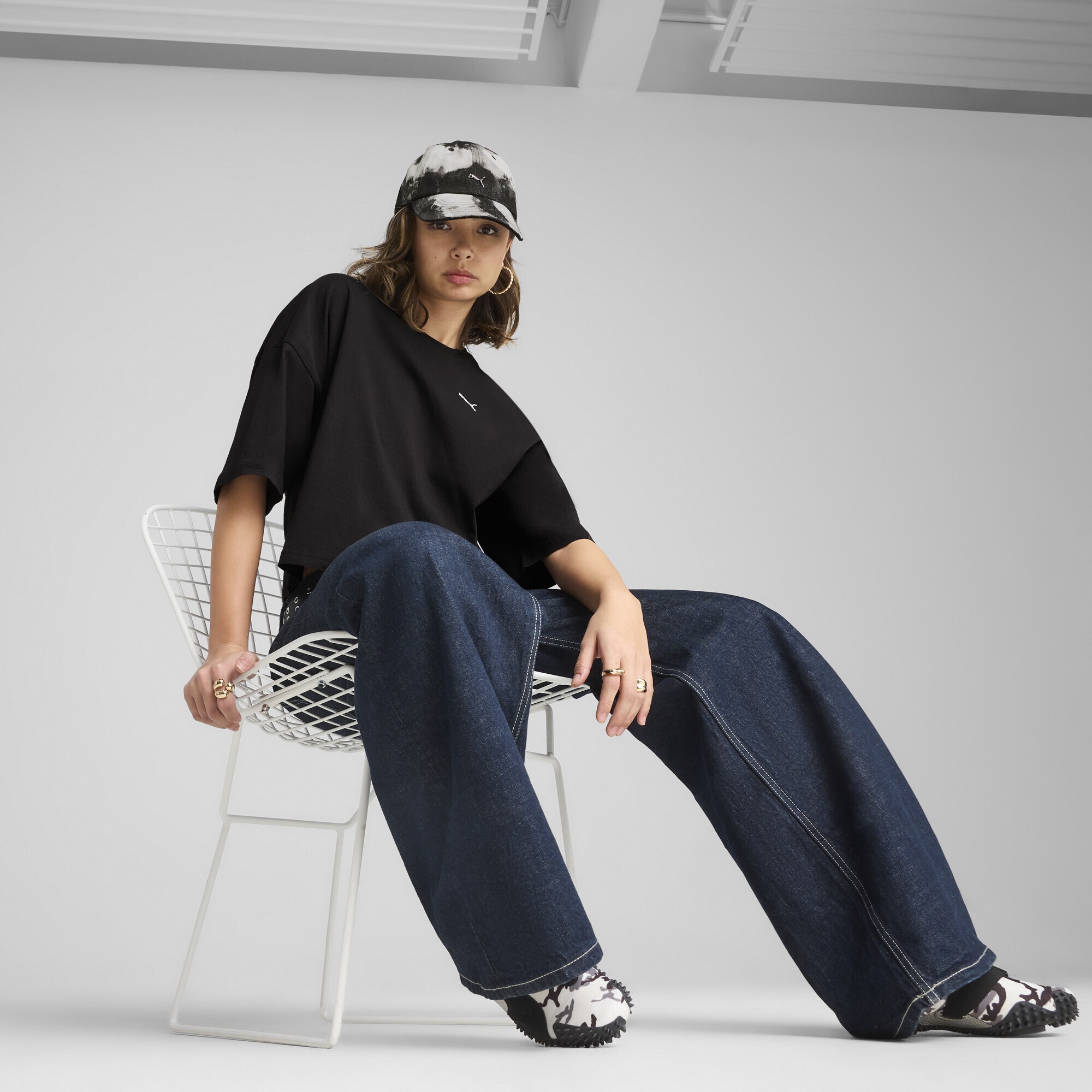 PUMA T-Shirt »WARDROBE ESS Kurzes Oversized-T-Shirt Damen«