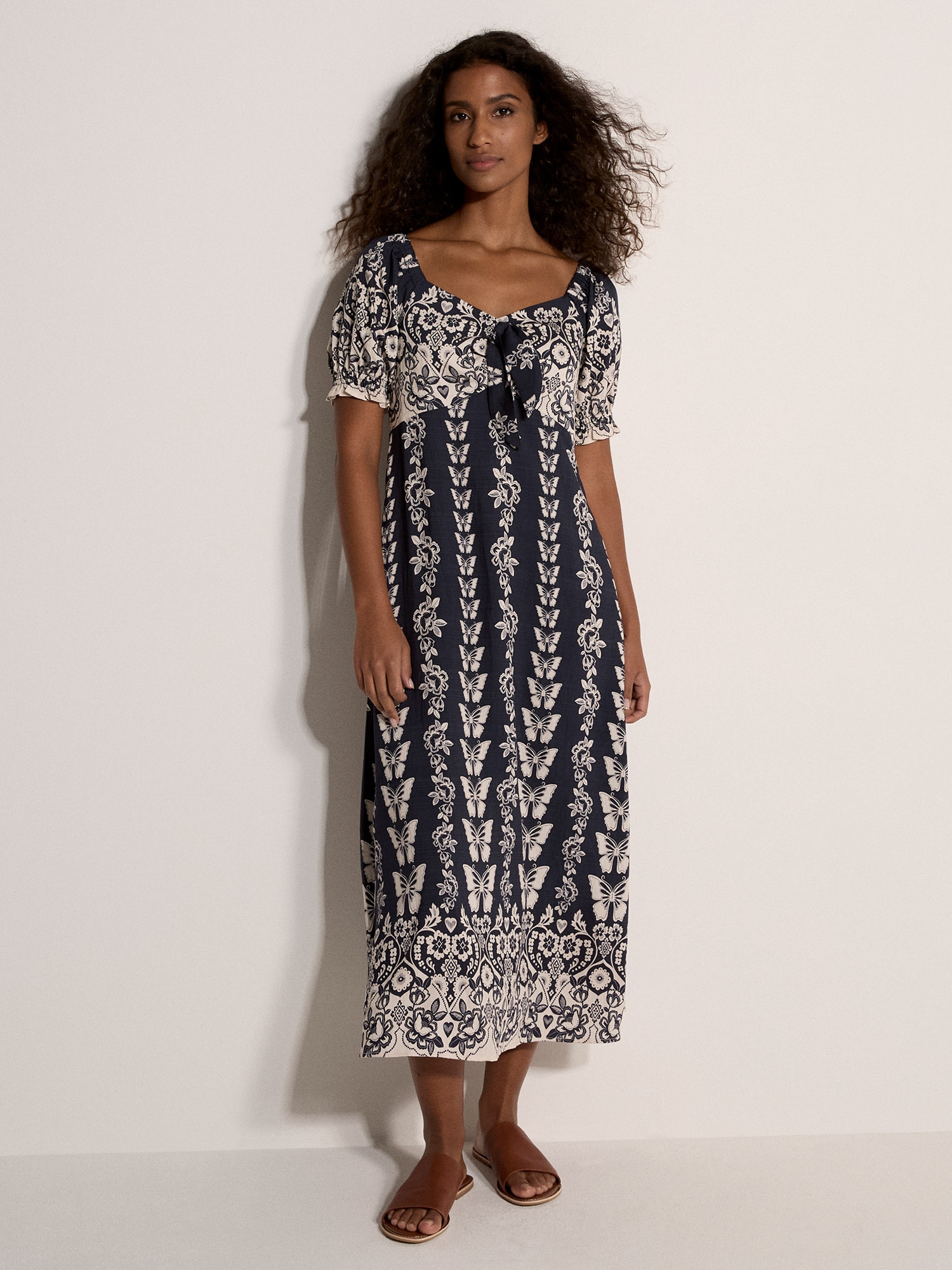 Apricot Midikleid »Midi-Kleid mit Schmetterlingsbordüre« Schleife