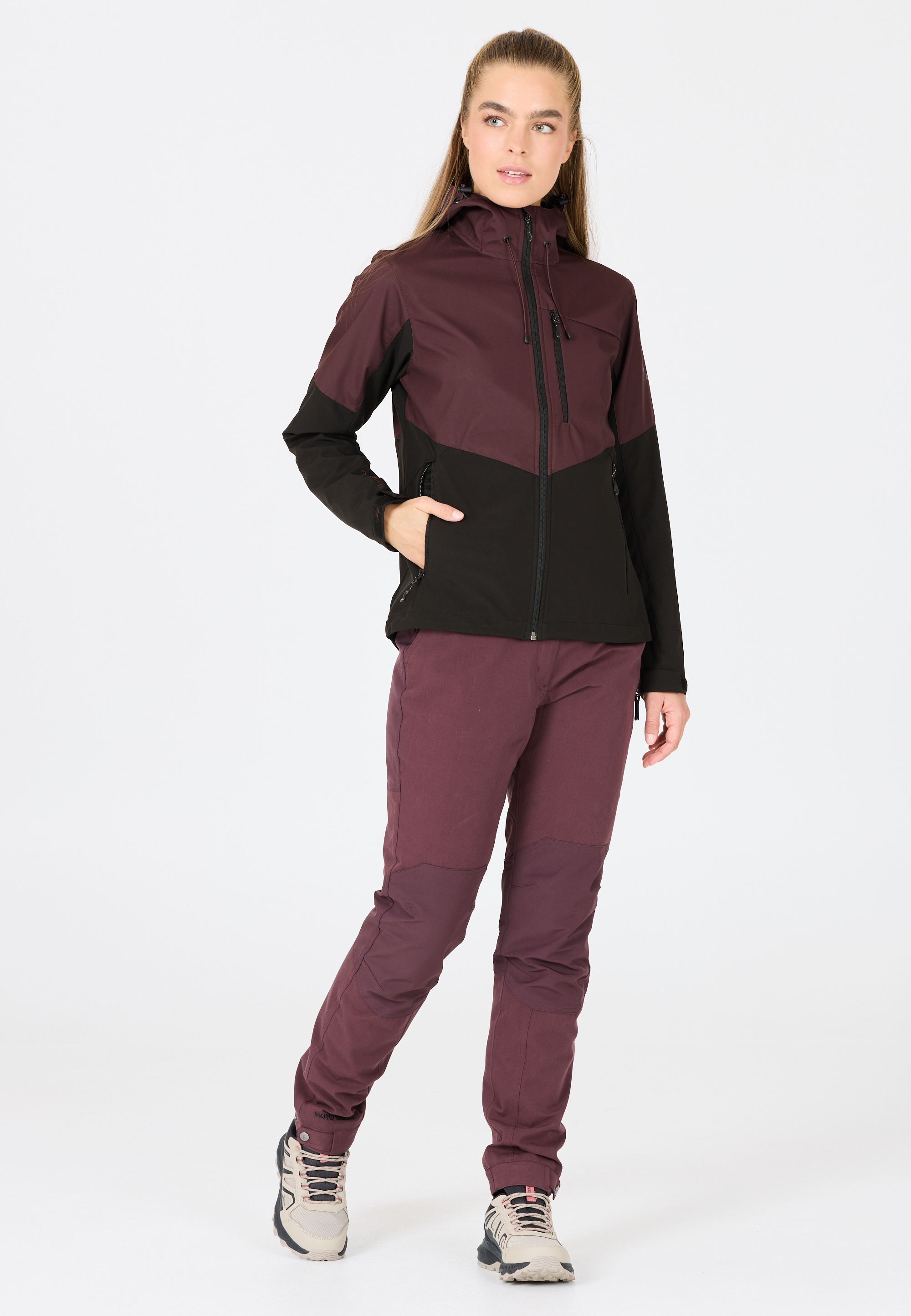 WHISTLER Softshelljacke »Rosea«, aus wind- und wasserdichtem Funktionsmaterial