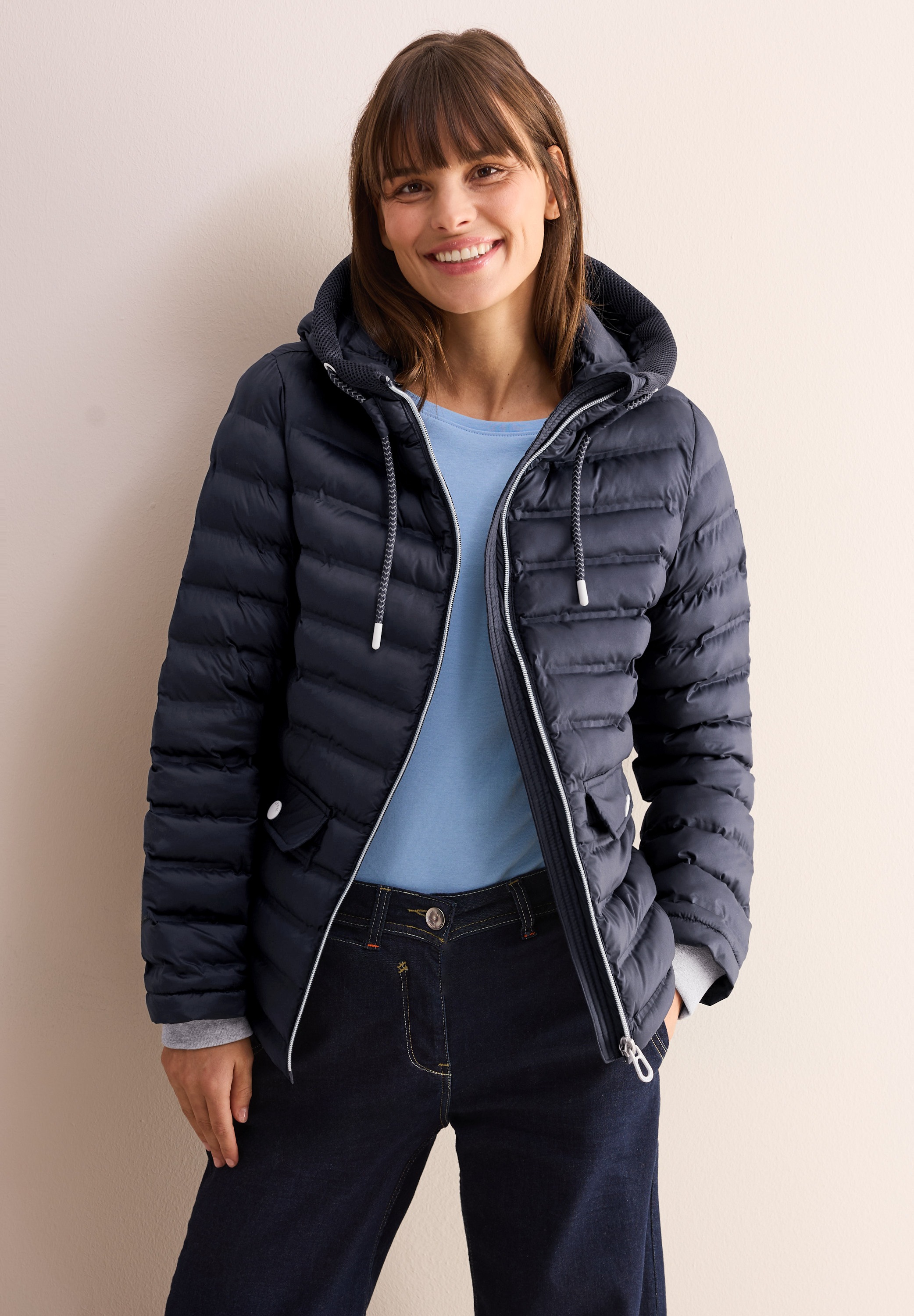 Cecil Steppjacke, mit Kapuze, mit Kapuze mit Tunnelzugband