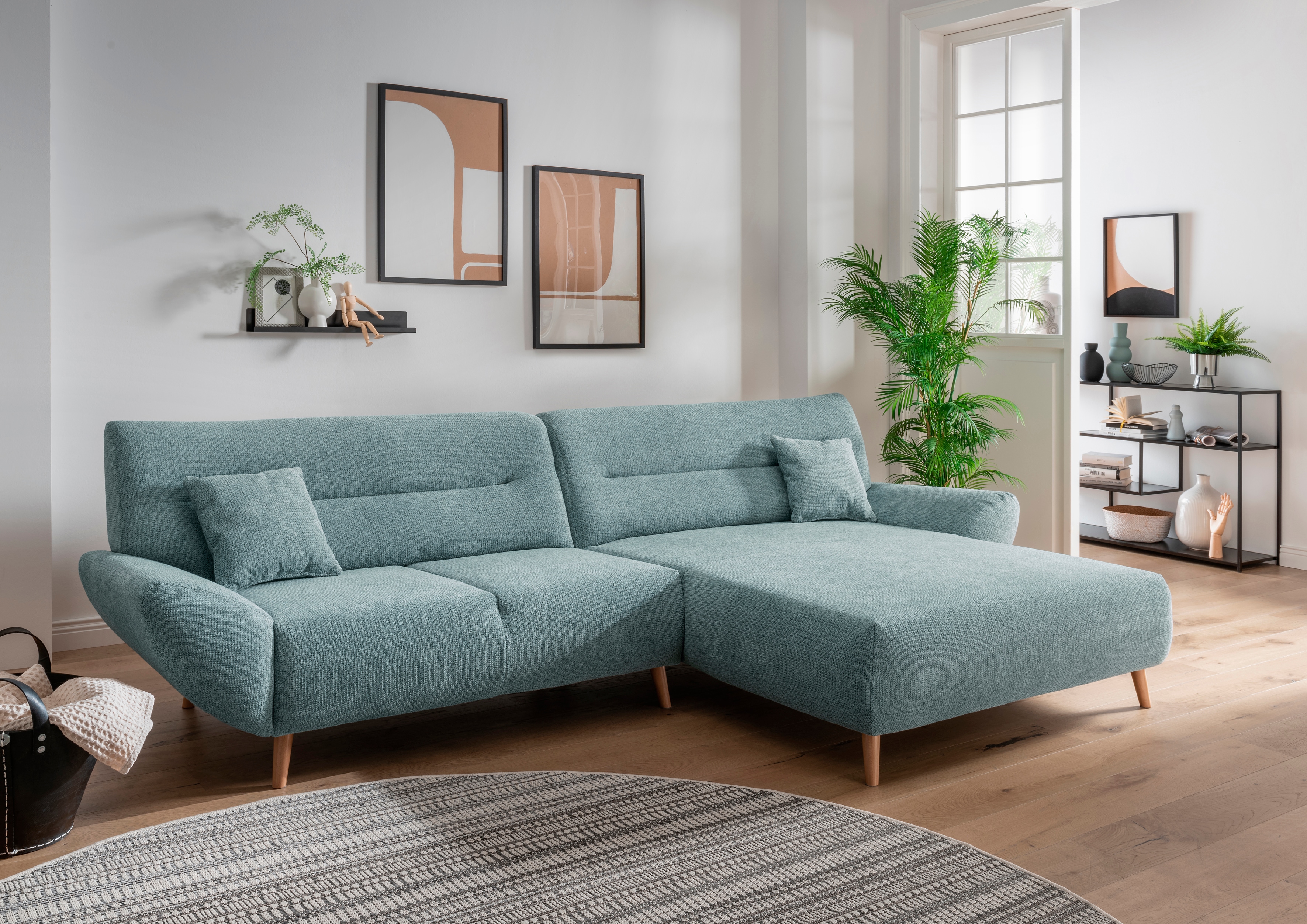 Home affaire Ecksofa "Drago, elegant und zeitlos, komfortabel, Holzfuß, L-Form, Breite 290cm" frei im Raum stellbar, inkl. 2 Zierkissen