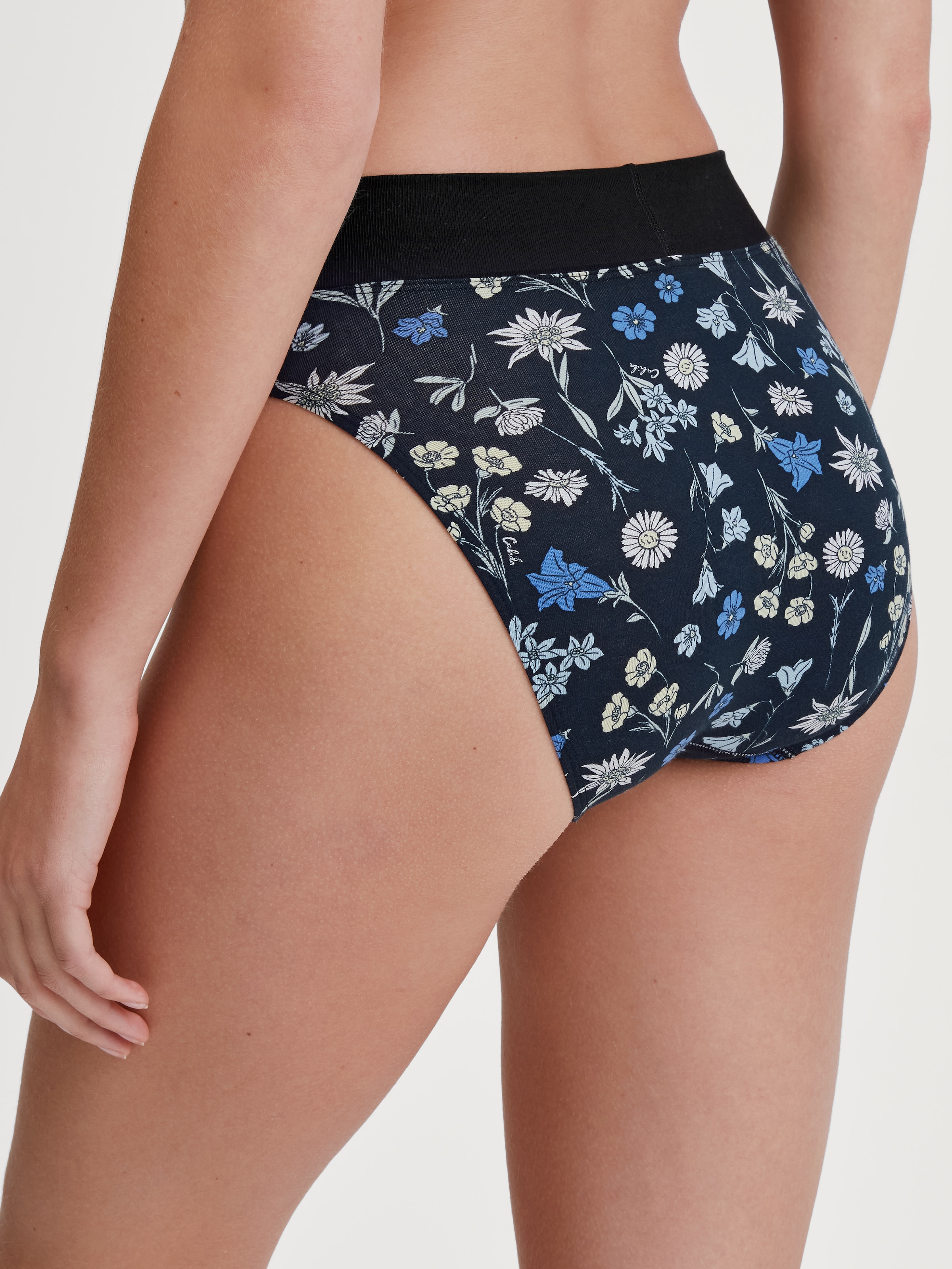 CALIDA Slip »Elastic Trend«, mit breitem Softbund für höchsten Tragekomfort