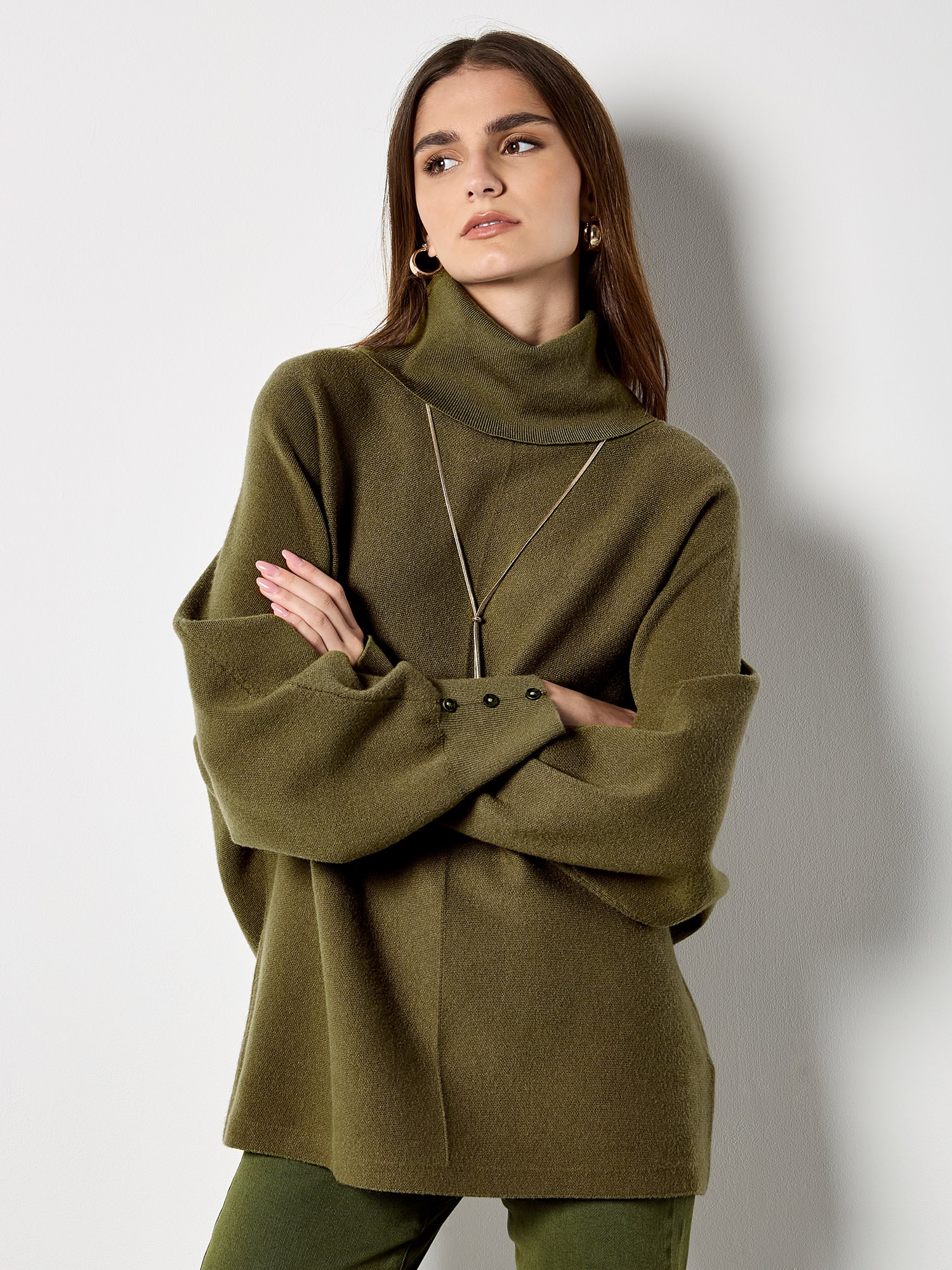 Apricot Fledermauspullover »Apricot Rollkragenpullover mit übergroßen Fledermausärmeln«