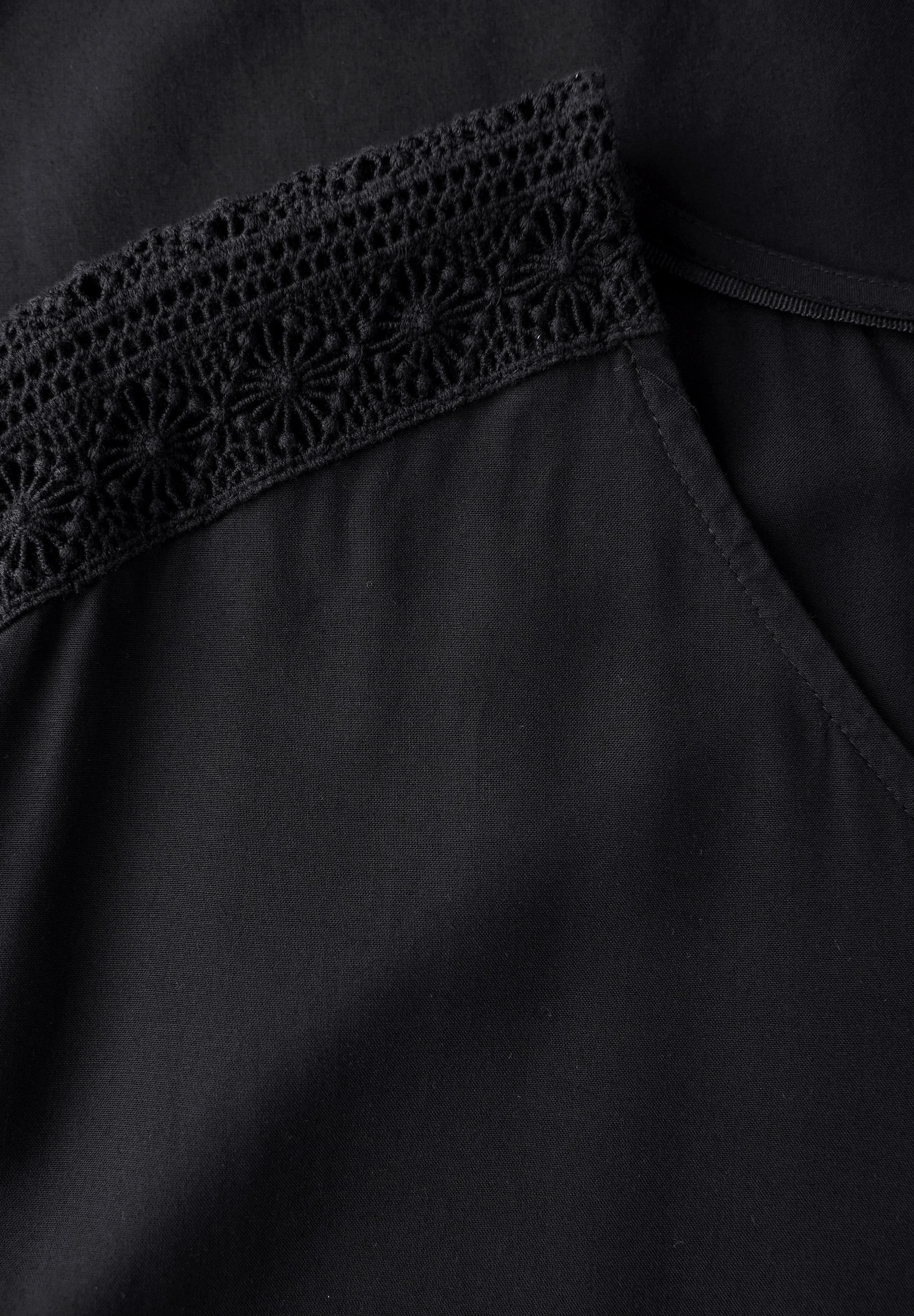 STREET ONE STUDIO Shirtbluse, mit V-Ausschnitt