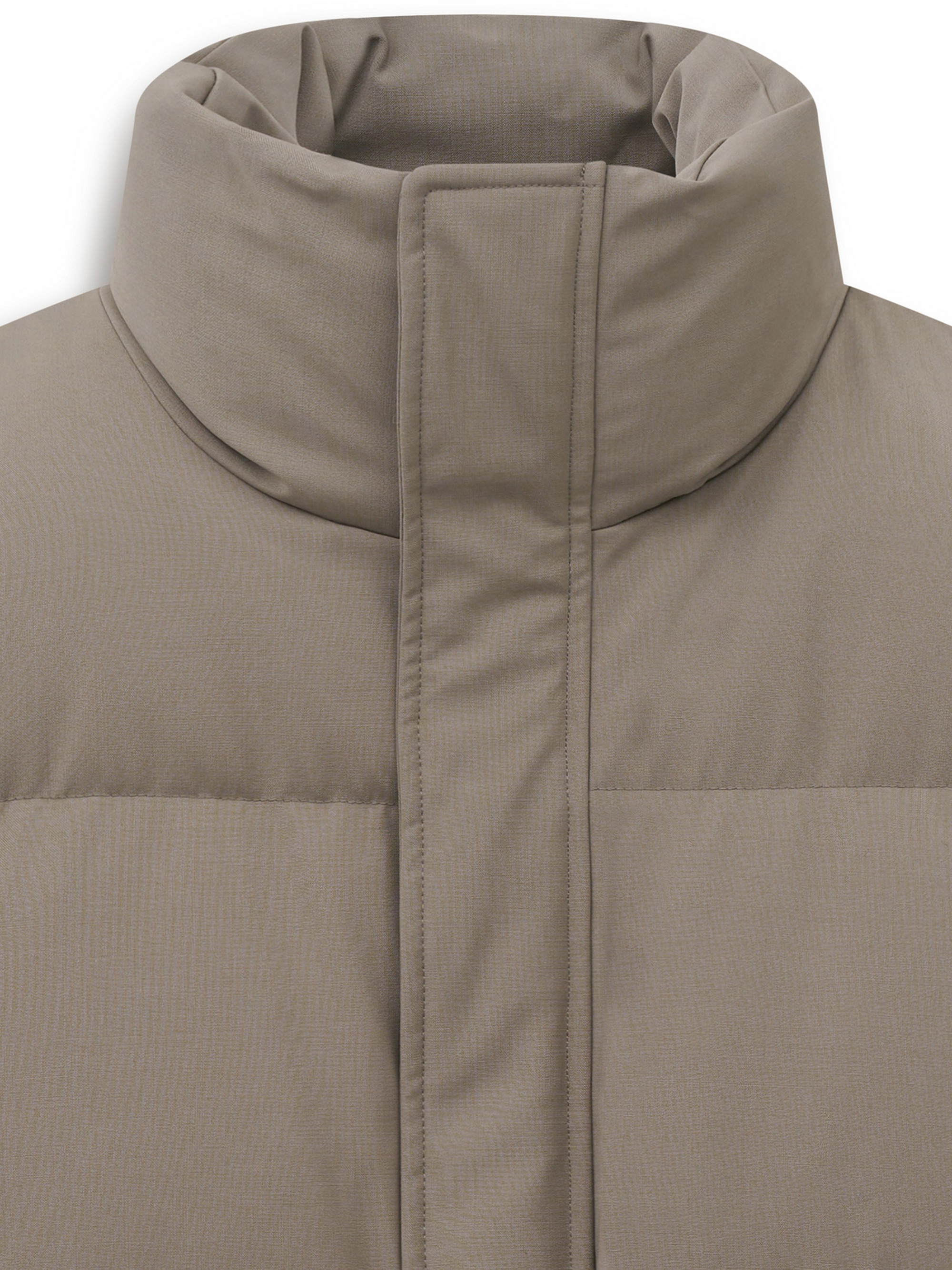 bugatti Parka »Regular Fit« ohne Kapuze Daune Stehkragen Schal inklusive