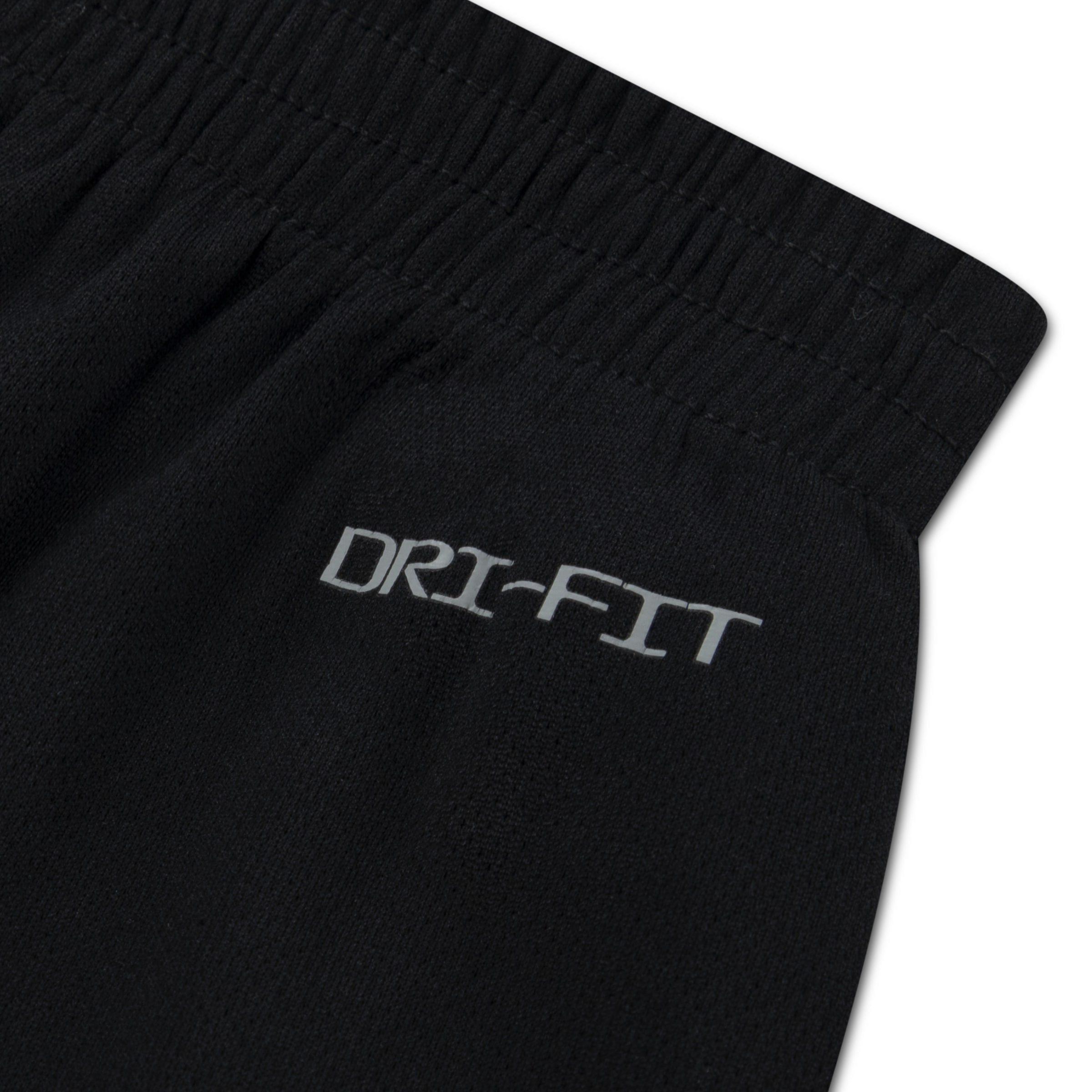 Nike Sportswear T-Shirt & Shorts »NKB B NK DF SWOOSH LOVE SHORT« 2 für Kinder, für sportliche Aktivitäten, sportlicher Stil