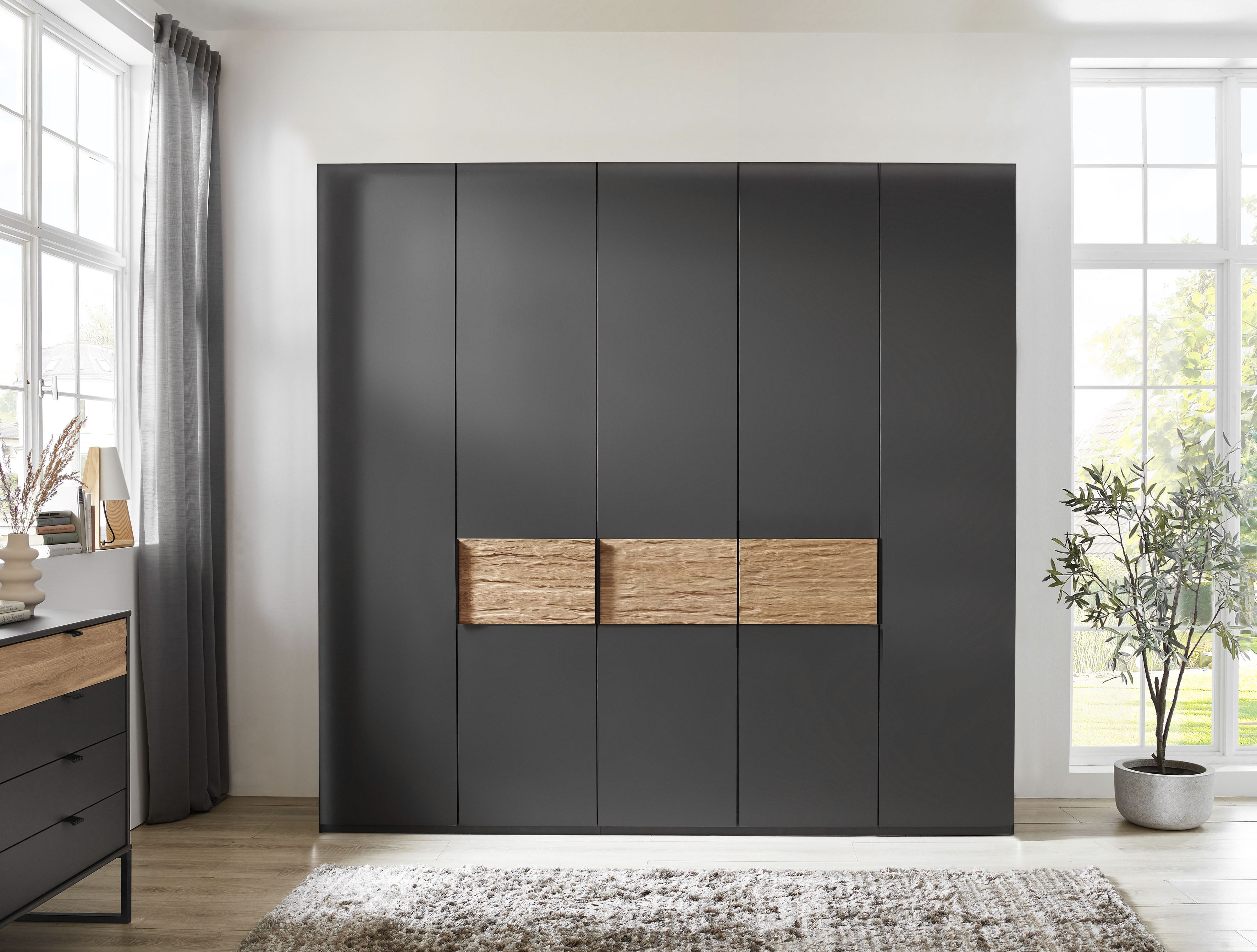 WIEMANN Kleiderschrank "Acapulco" hochwertige Beschläge