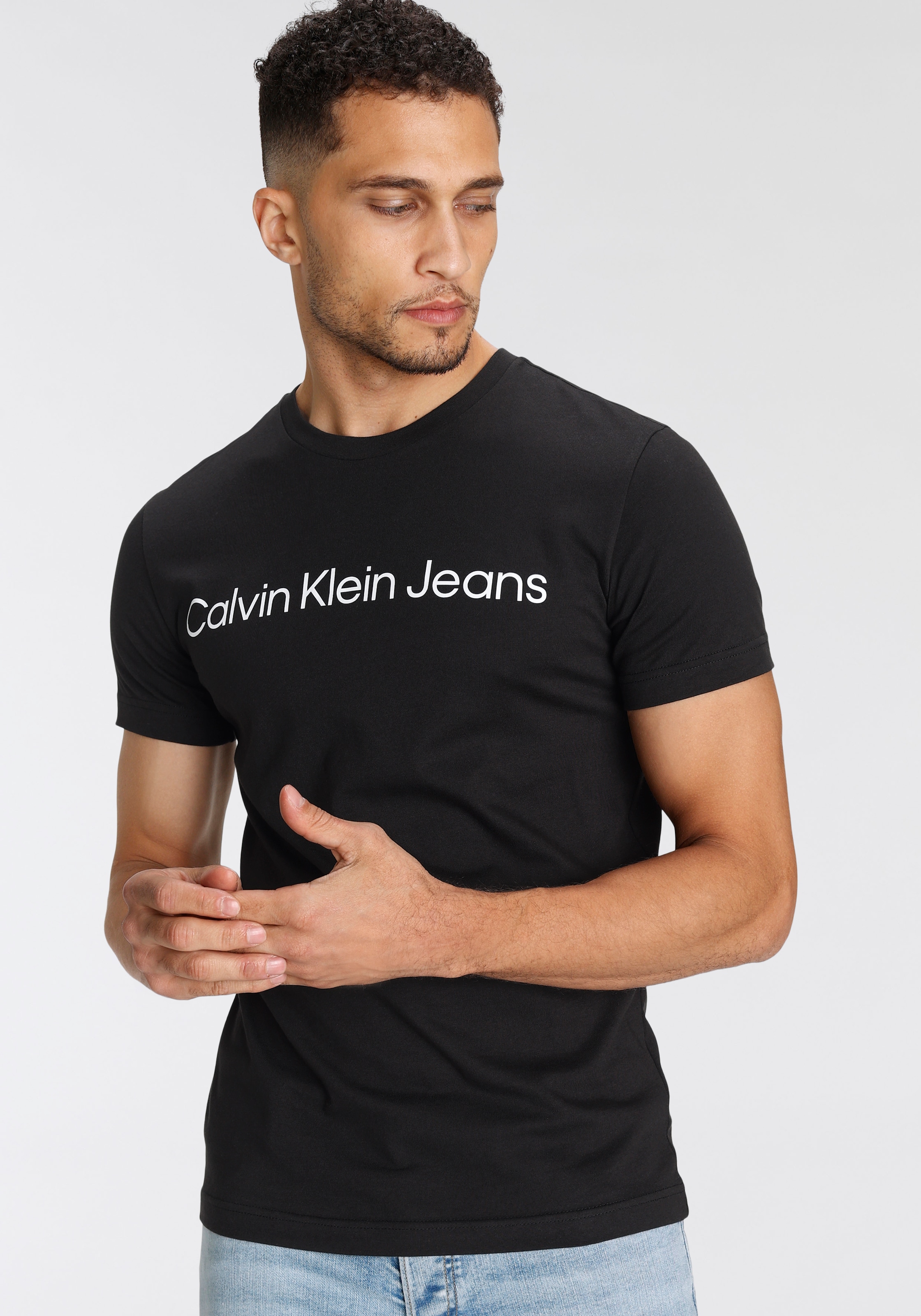 Calvin Klein Jeans T-Shirt »CORE INSTITUTIONAL LOGO SLIM TEE«, mit logo-Schriftzug