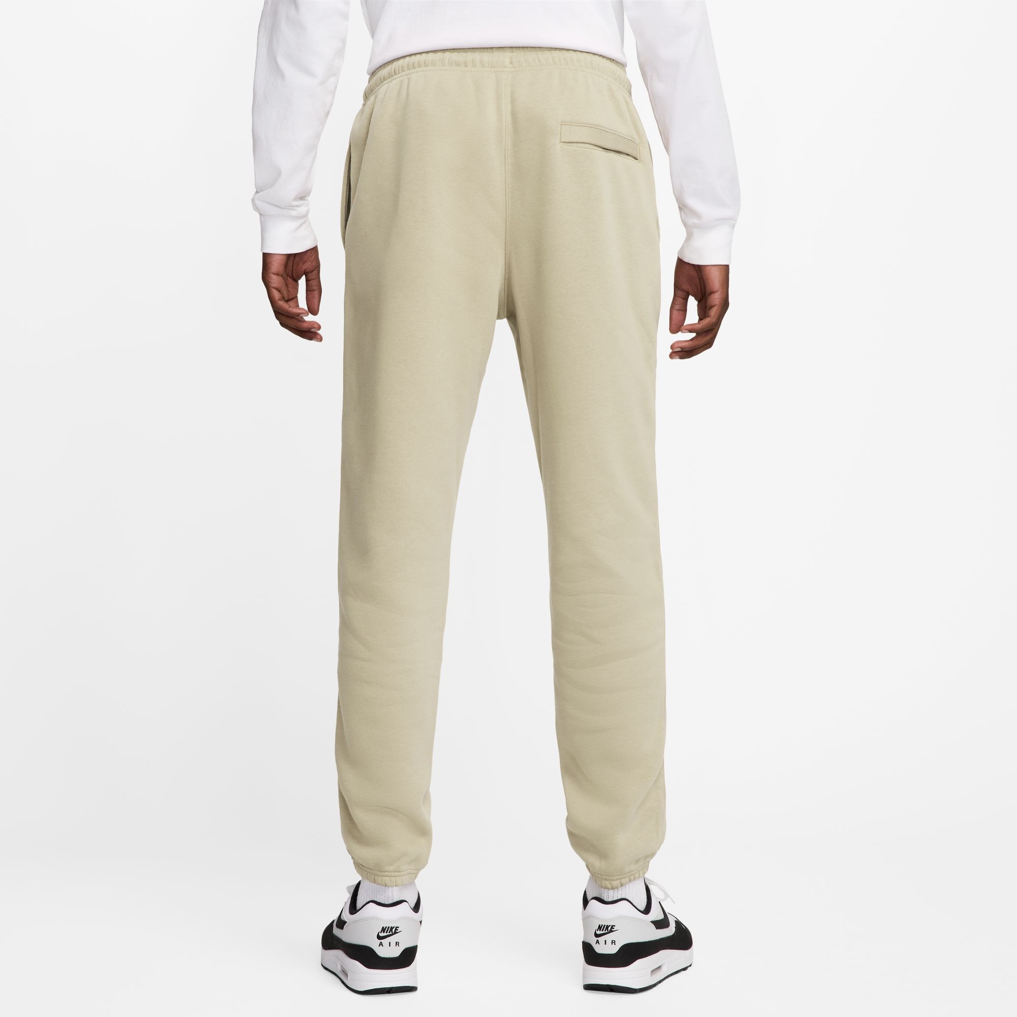 Nike Sportswear Sporthose »M NK CLUB BB CUFF PANT«  aus Baumwolle und Polyester, mit angerautem Fleece