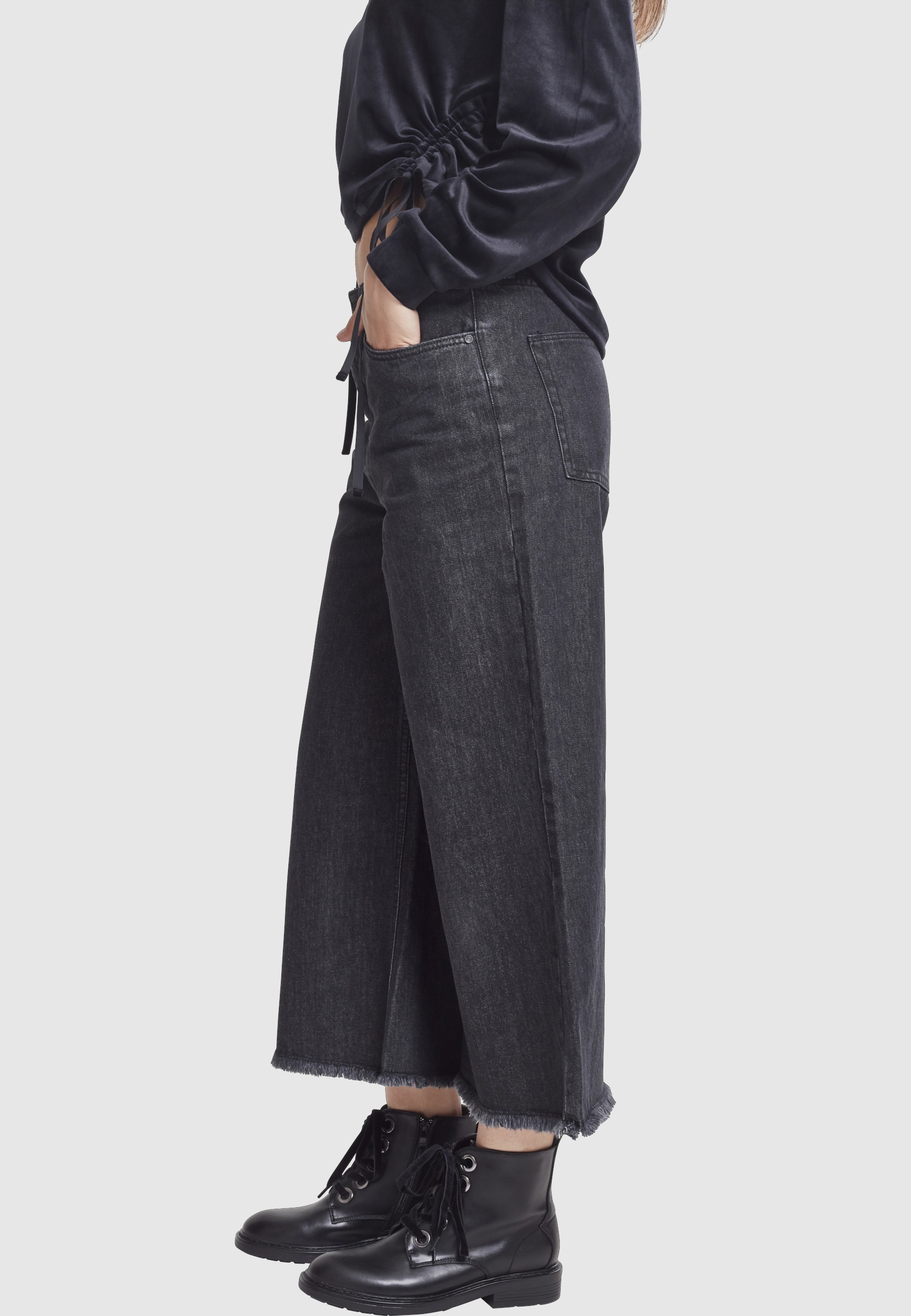 URBAN CLASSICS Stoffhose »Urban Classics Damen Ladies Denim Culotte«