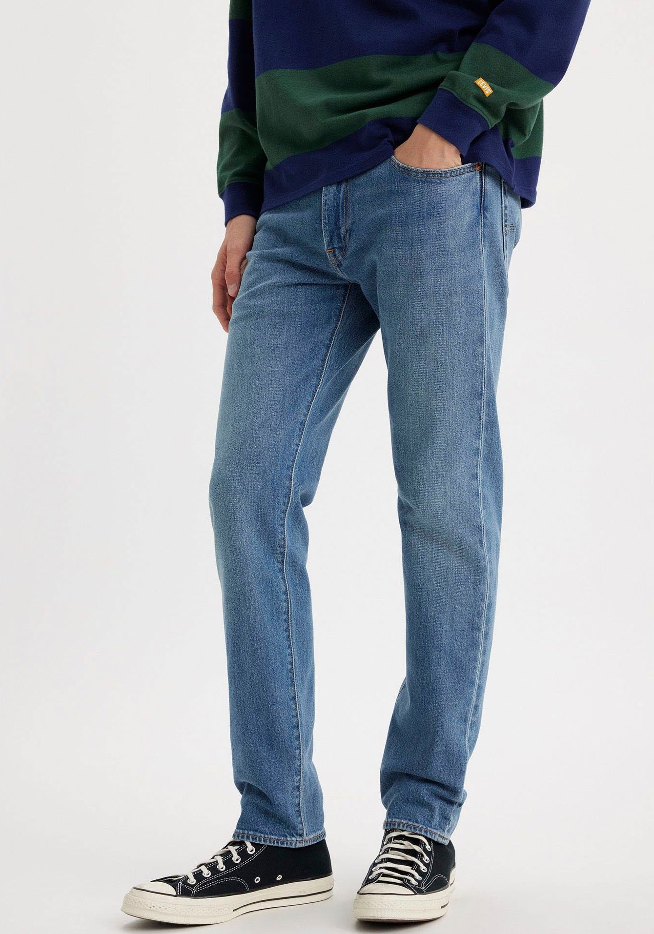 Levis "502 TAPER" in elegantem, modernem Stil günstig online kaufen